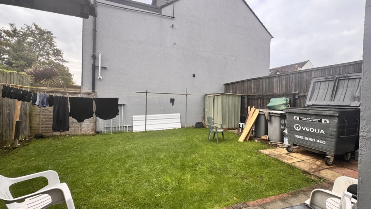 Photo 14