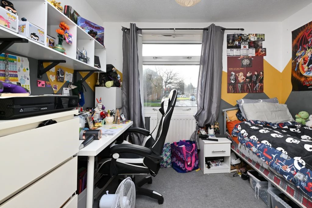 Photo 12