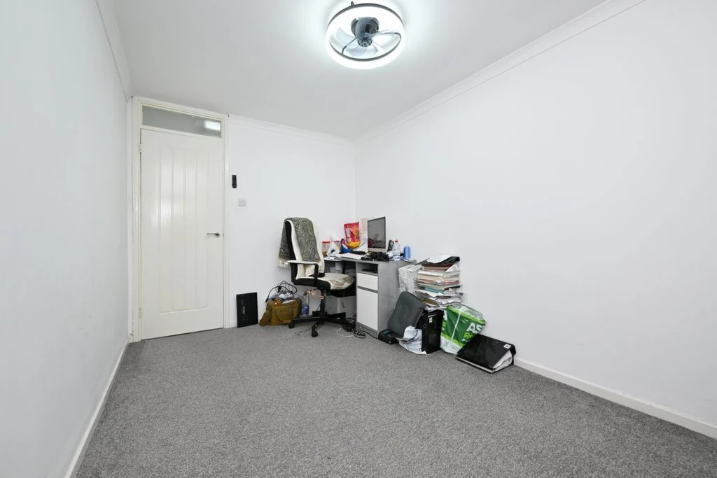 Photo 25