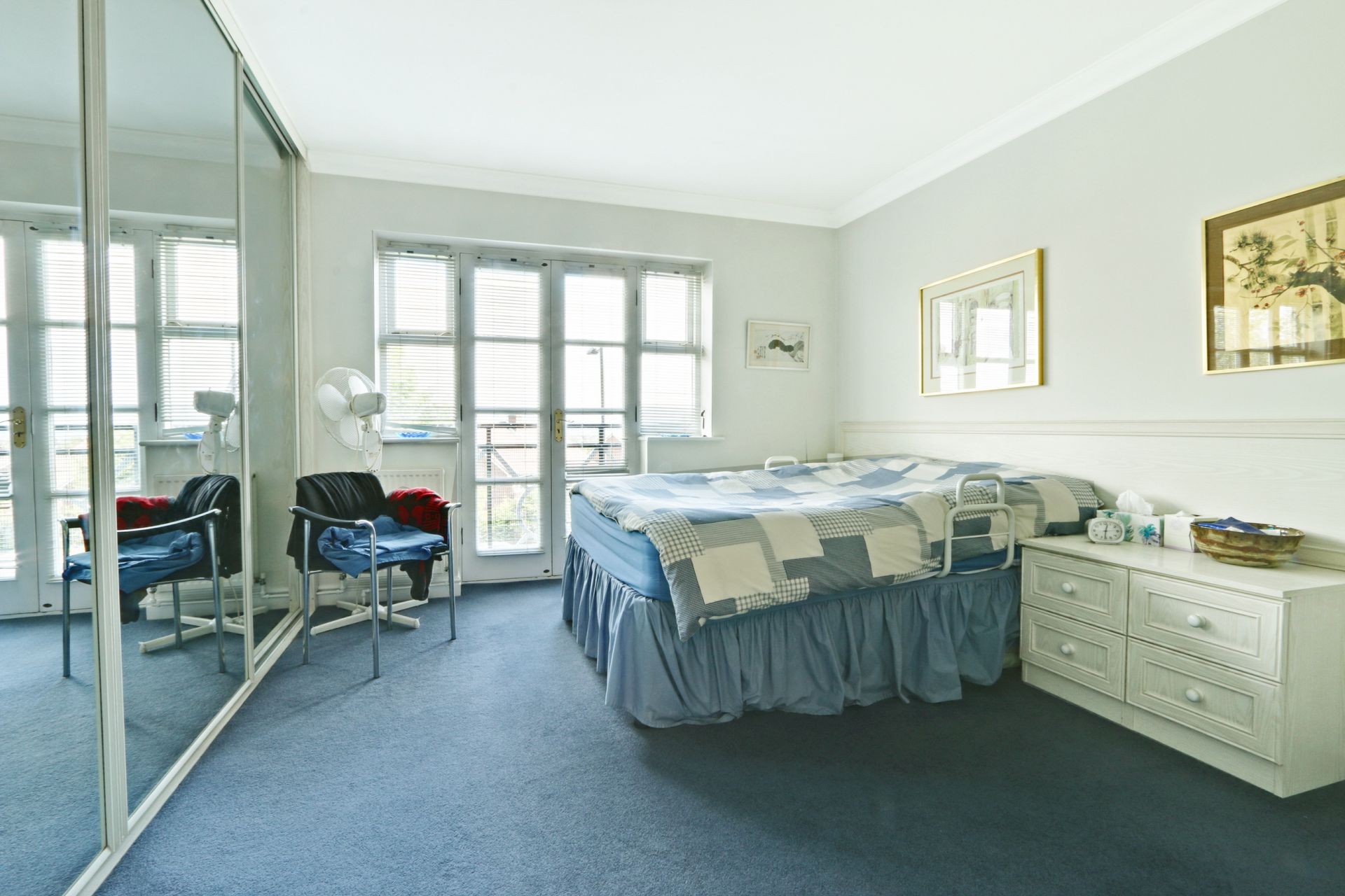 Property For Sale Chase Road, Oakwood, N14 2 Bedroom Flat through