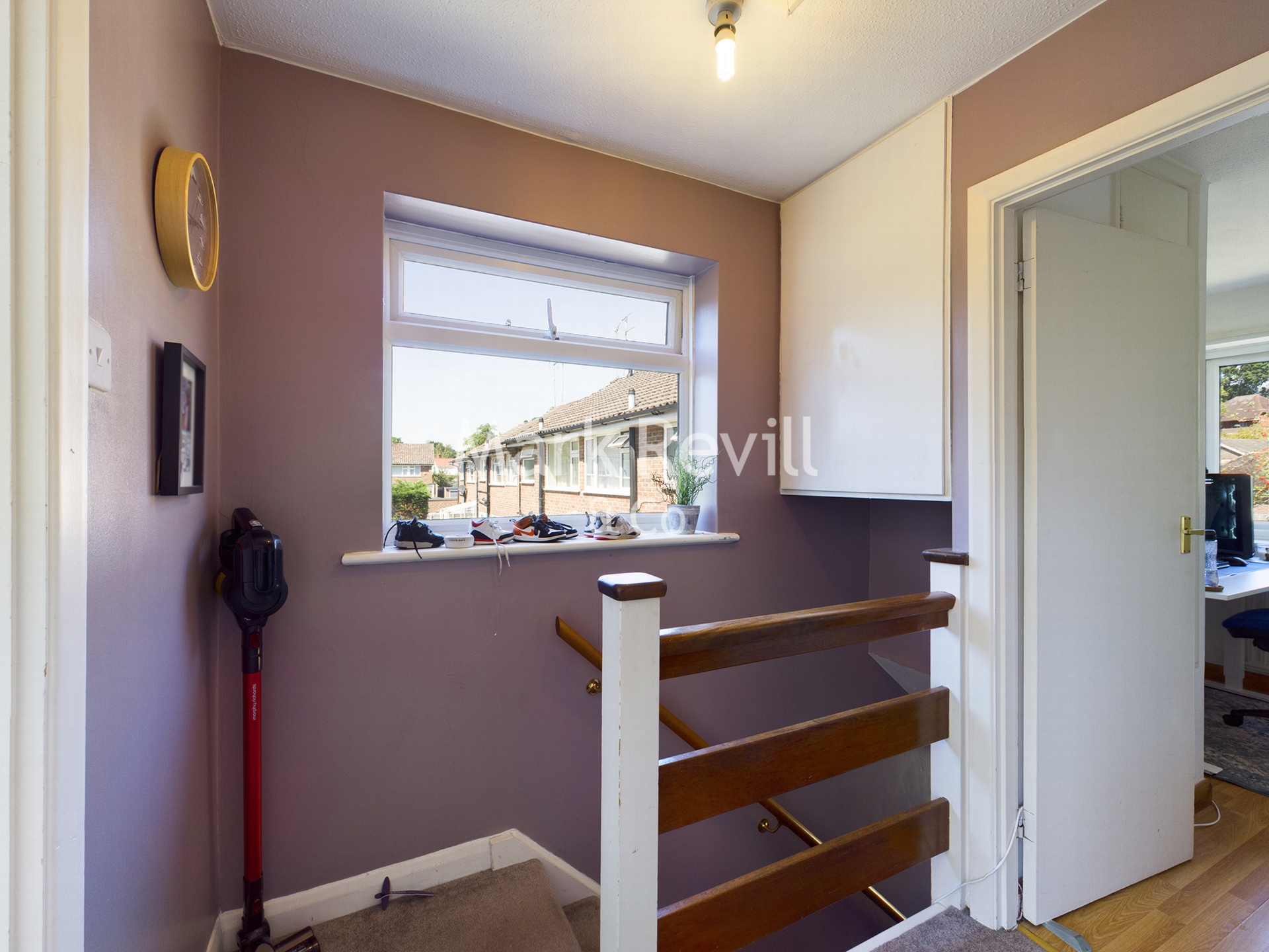 Property For Sale By Sunte, Lindfield, RH16 3 Bedroom House Semi