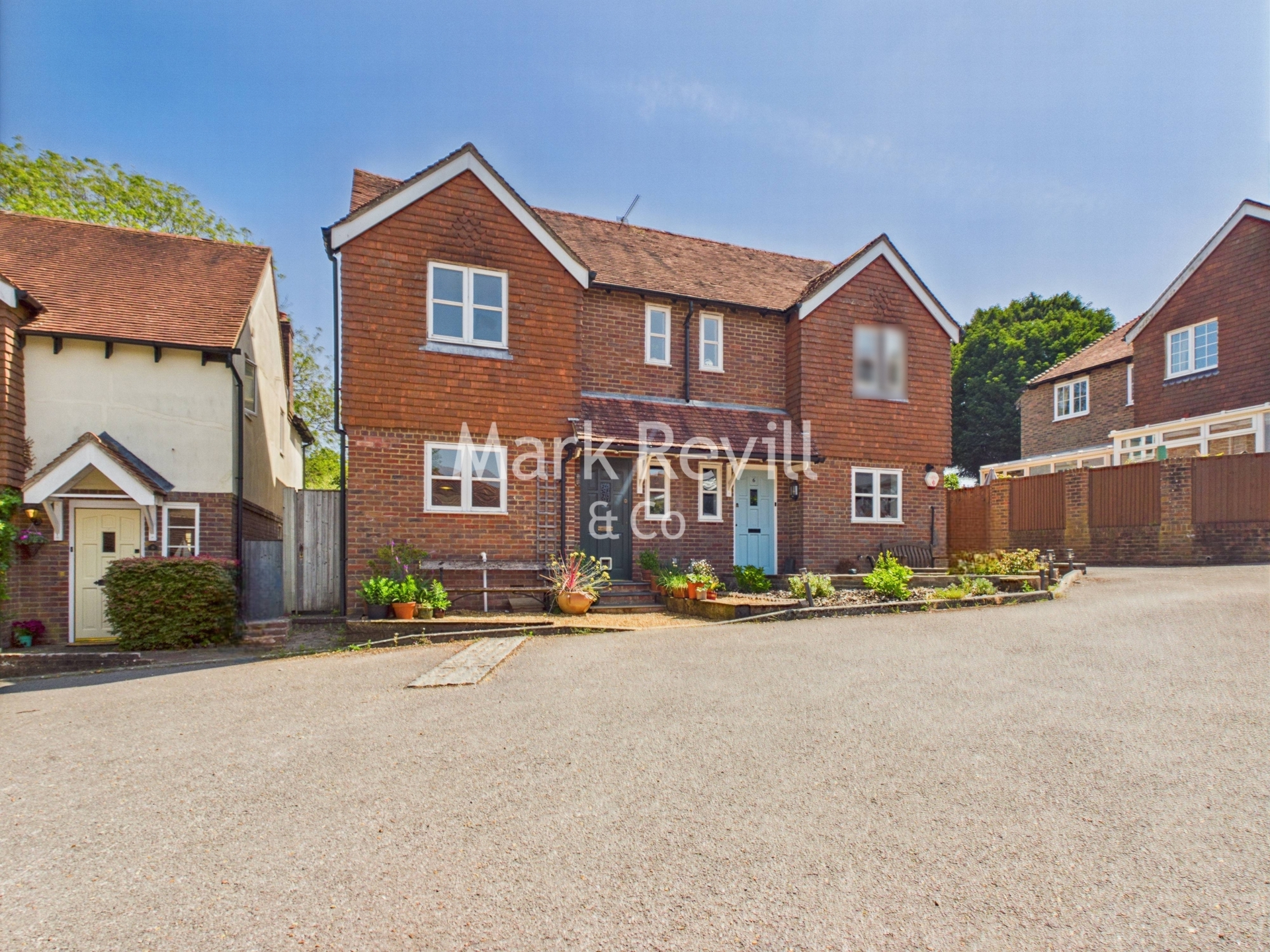 Hillcrest Horsted Keynes