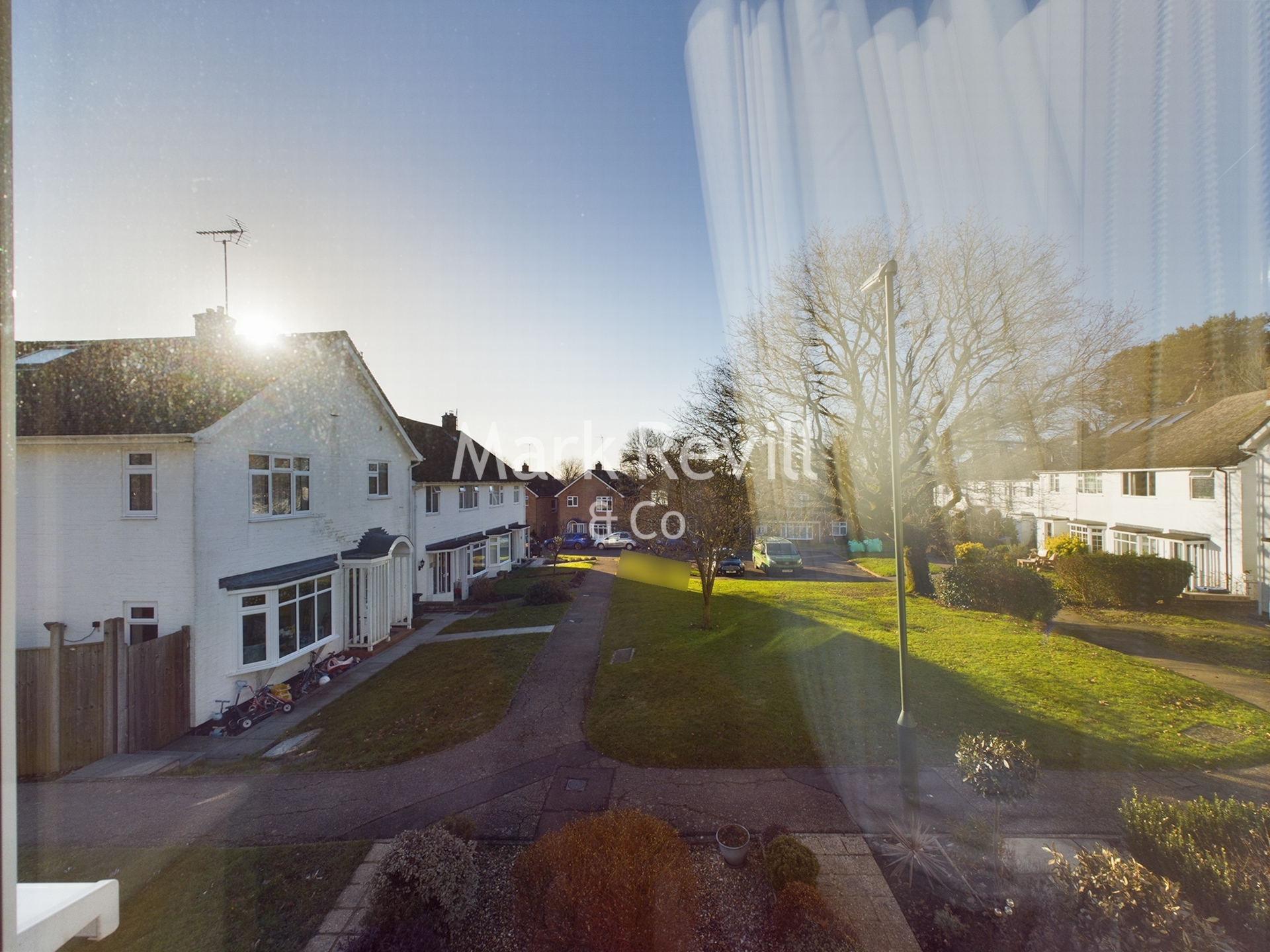 Property For Sale Finches Gardens, Lindfield, RH16 3 Bedroom House