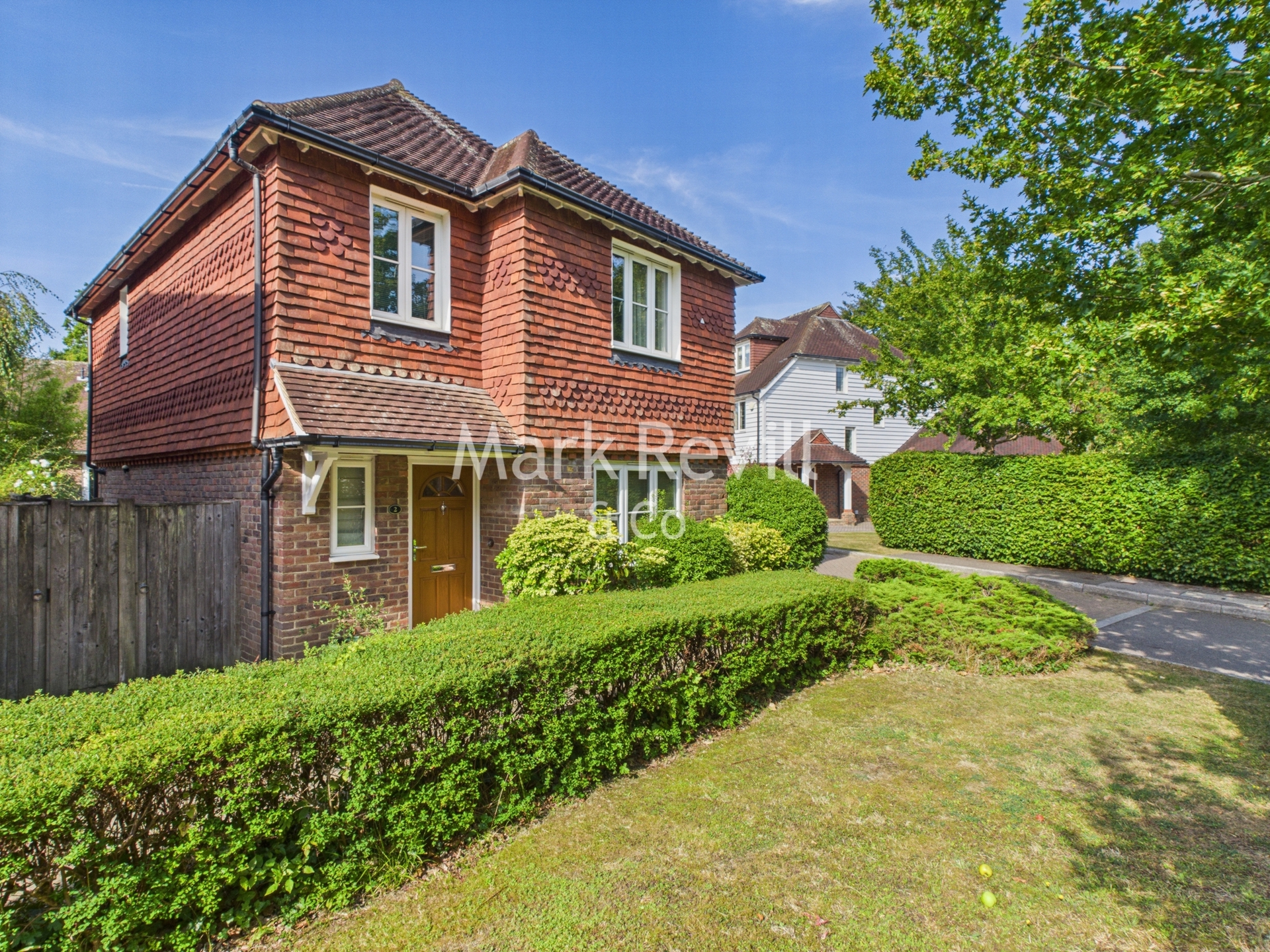 Tall Oaks Lindfield