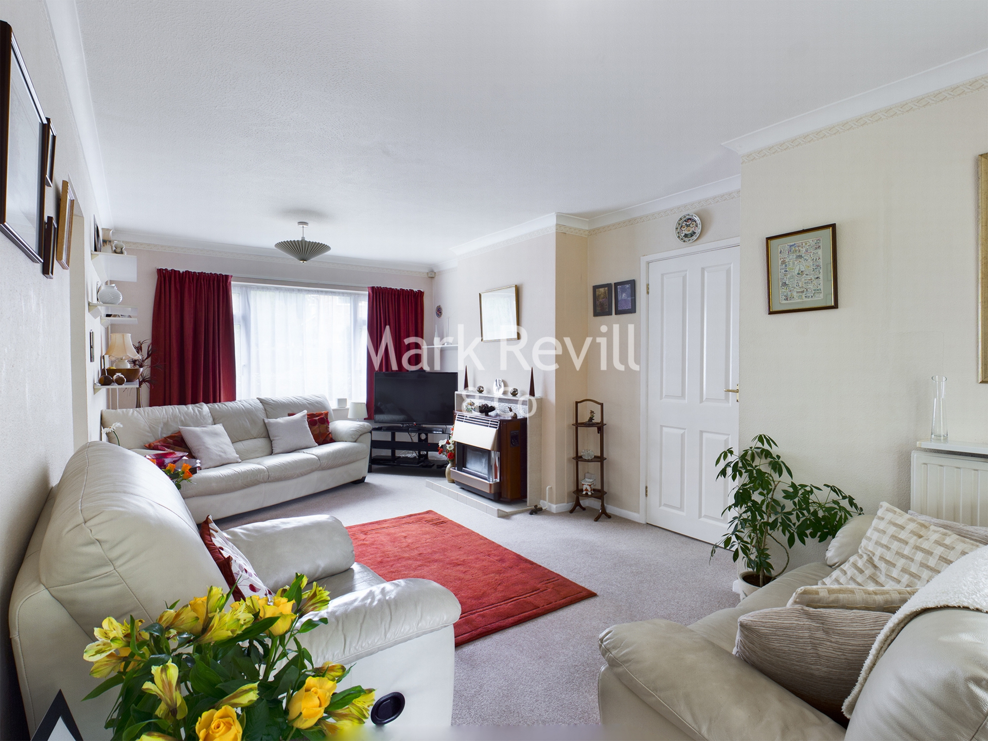 Property For Sale Finches Park Road, Lindfield, RH16 4 Bedroom House