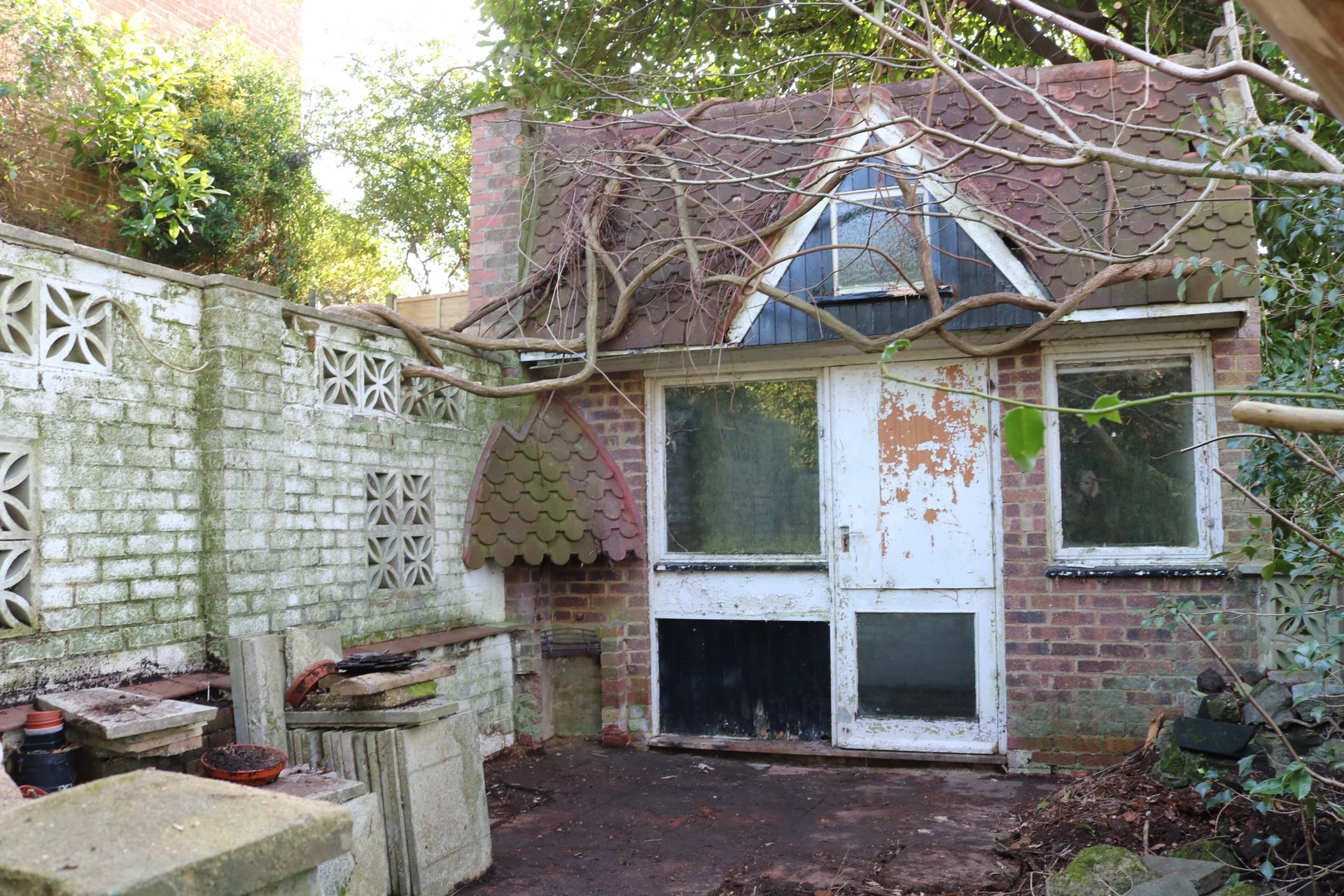 Outbuilding