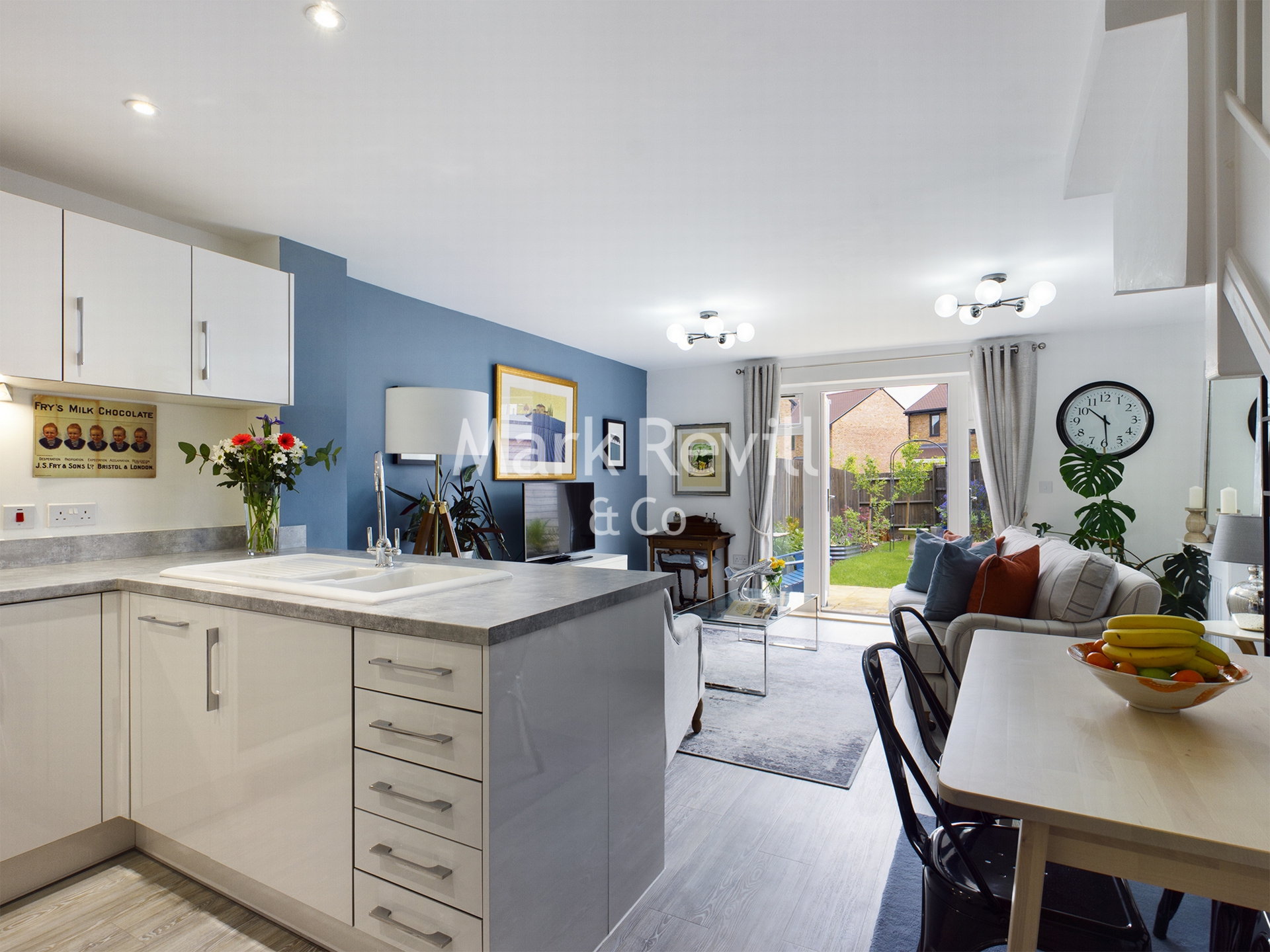 Property For Sale Saffron Close, Lindfield, RH16 2 Bedroom House Semi