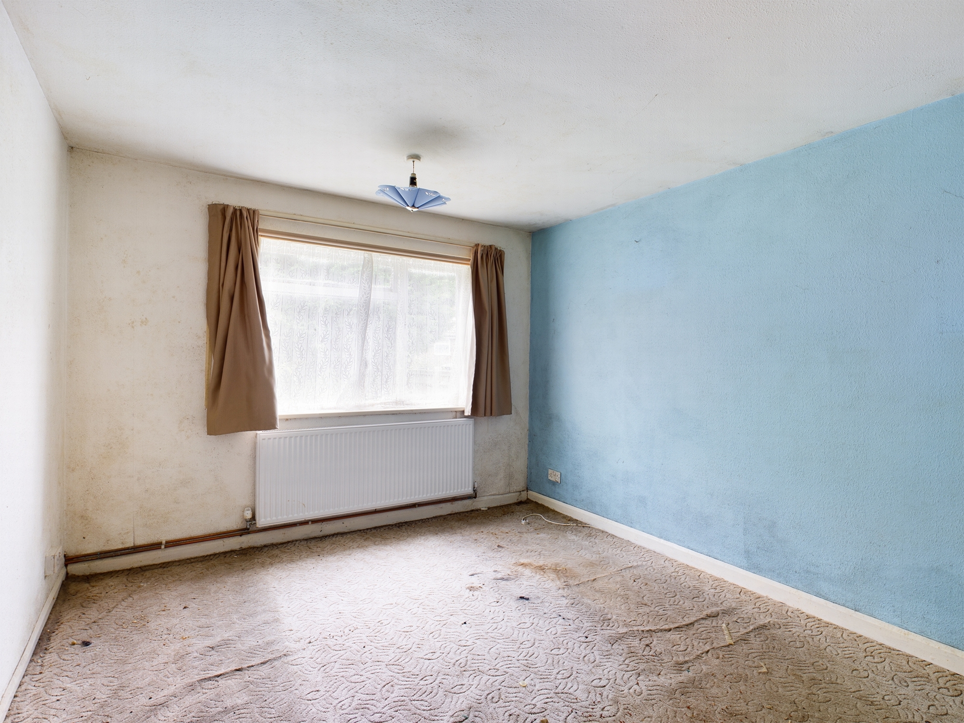 Property For Sale Barrington Road, Lindfield, RH16 2 Bedroom Bungalow