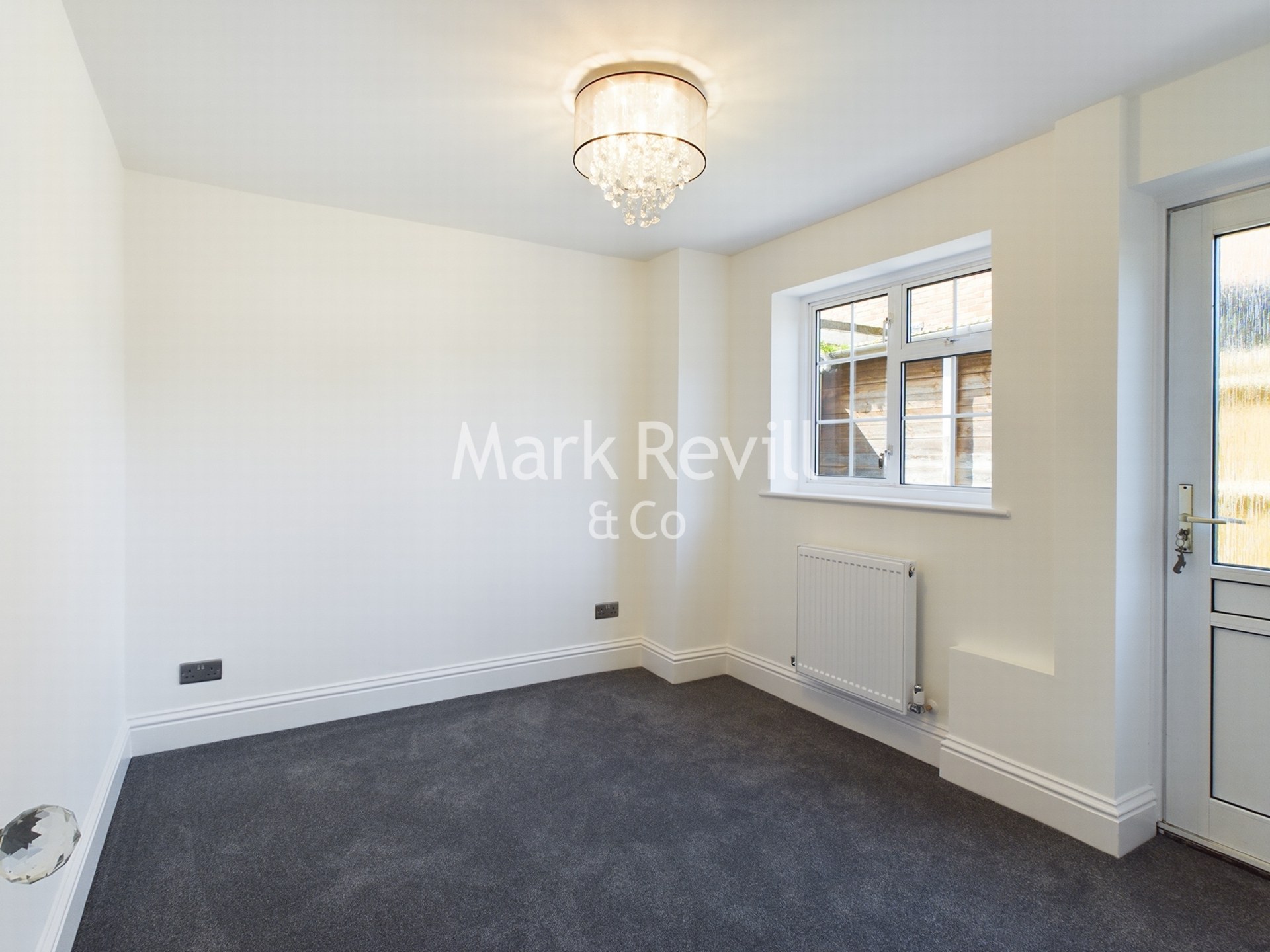 Property For Sale Meadow Drive, Lindfield, RH16 4 Bedroom House Semi