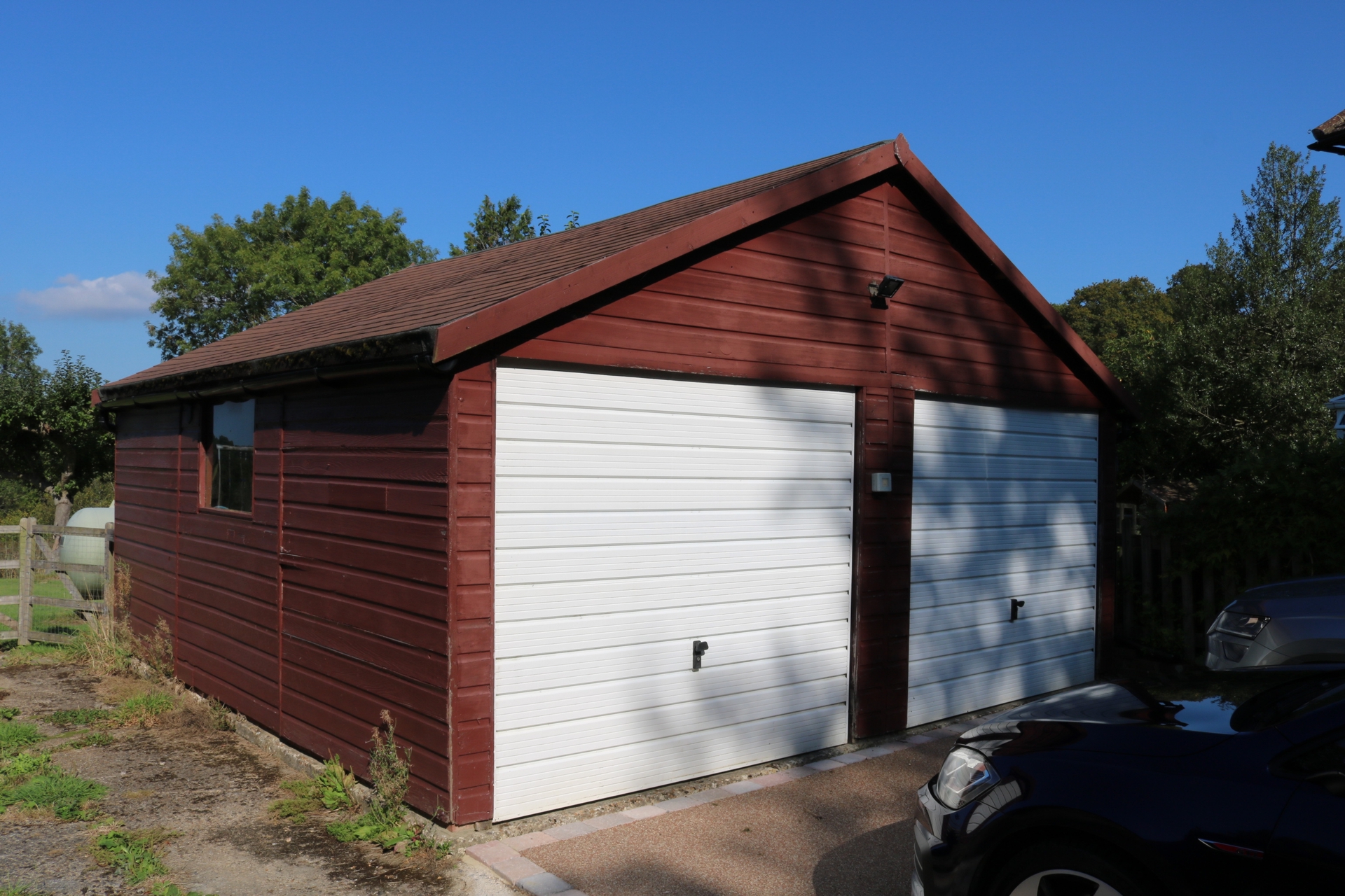 Property For Sale , Nutley, TN22 4 Bedroom House Semi through Mark Revill & Co