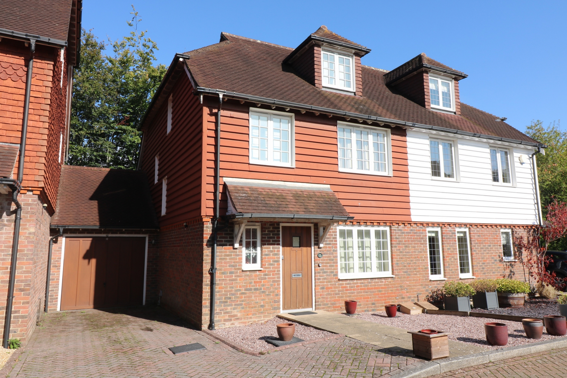 Tall Oaks Lindfield