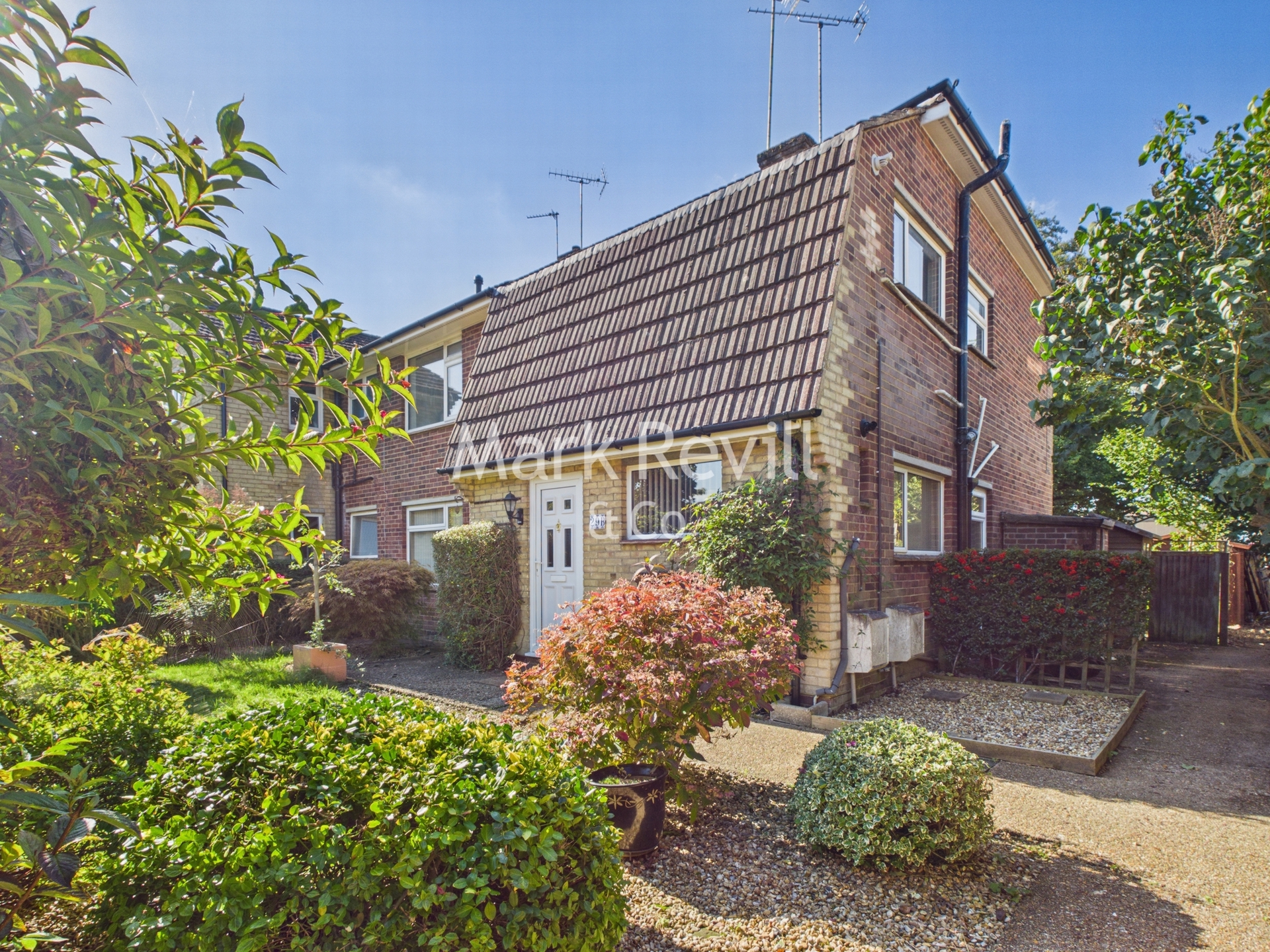 Appledore Gardens Lindfield