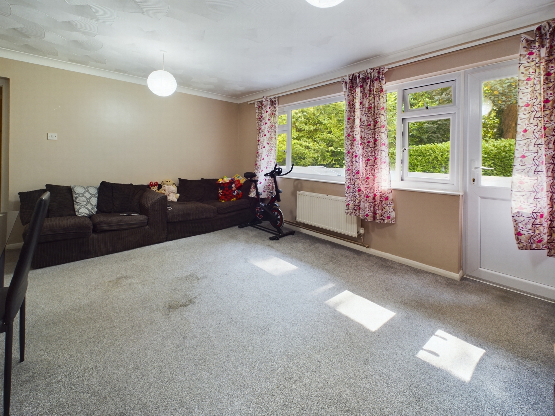 Property For Sale Perrymount Road, Haywards Heath, RH16 2 Bedroom