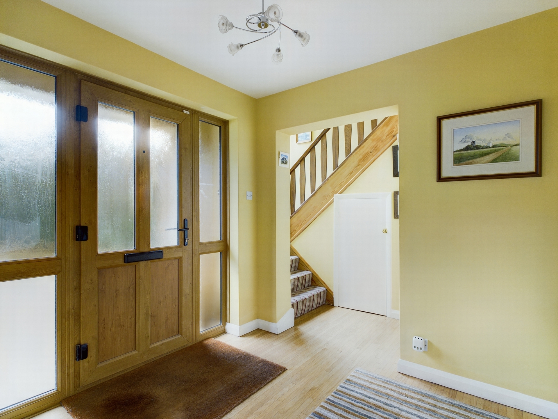 Property For Sale Weald Rise, Haywards Heath, RH16 4 Bedroom House