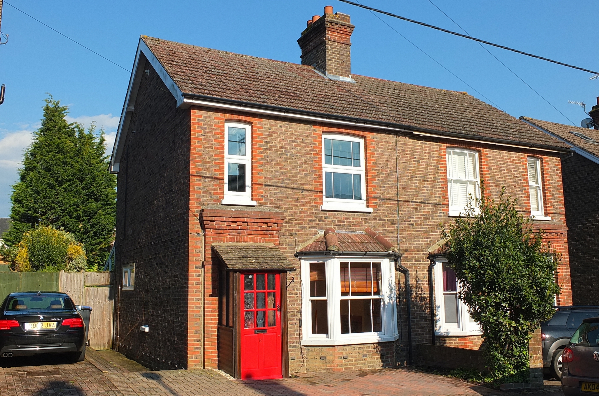 Property For Sale Gower Road, Haywards Heath, RH16 3 Bedroom House