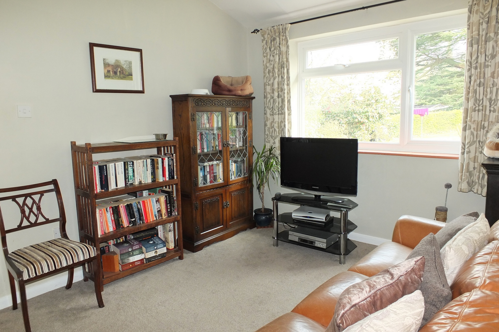Property For Sale Lewes Road, Haywards Heath, RH17 4 Bedroom House