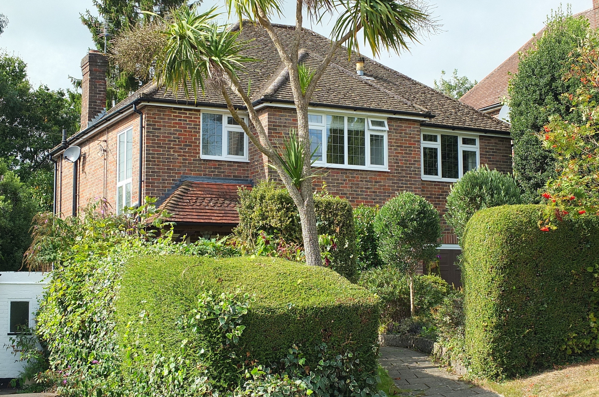 Property For Sale Wickham Way, Haywards Heath, RH16 4 Bedroom House
