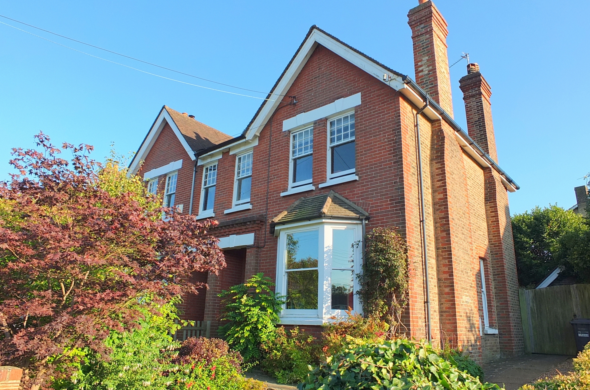 Property For Sale Queens Road, Haywards Heath, RH16 3 Bedroom House