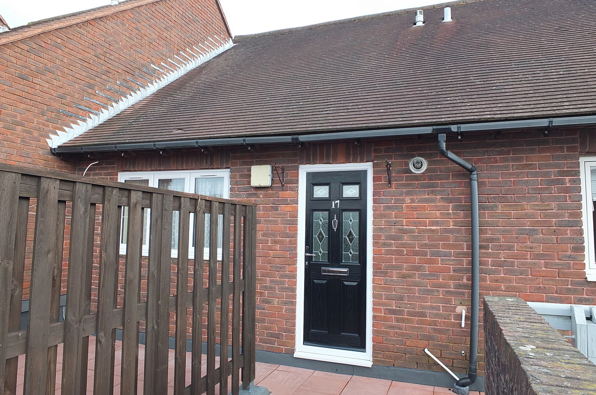 Property For Sale St Wilfrids Way, Haywards Heath, RH16 1 Bedroom