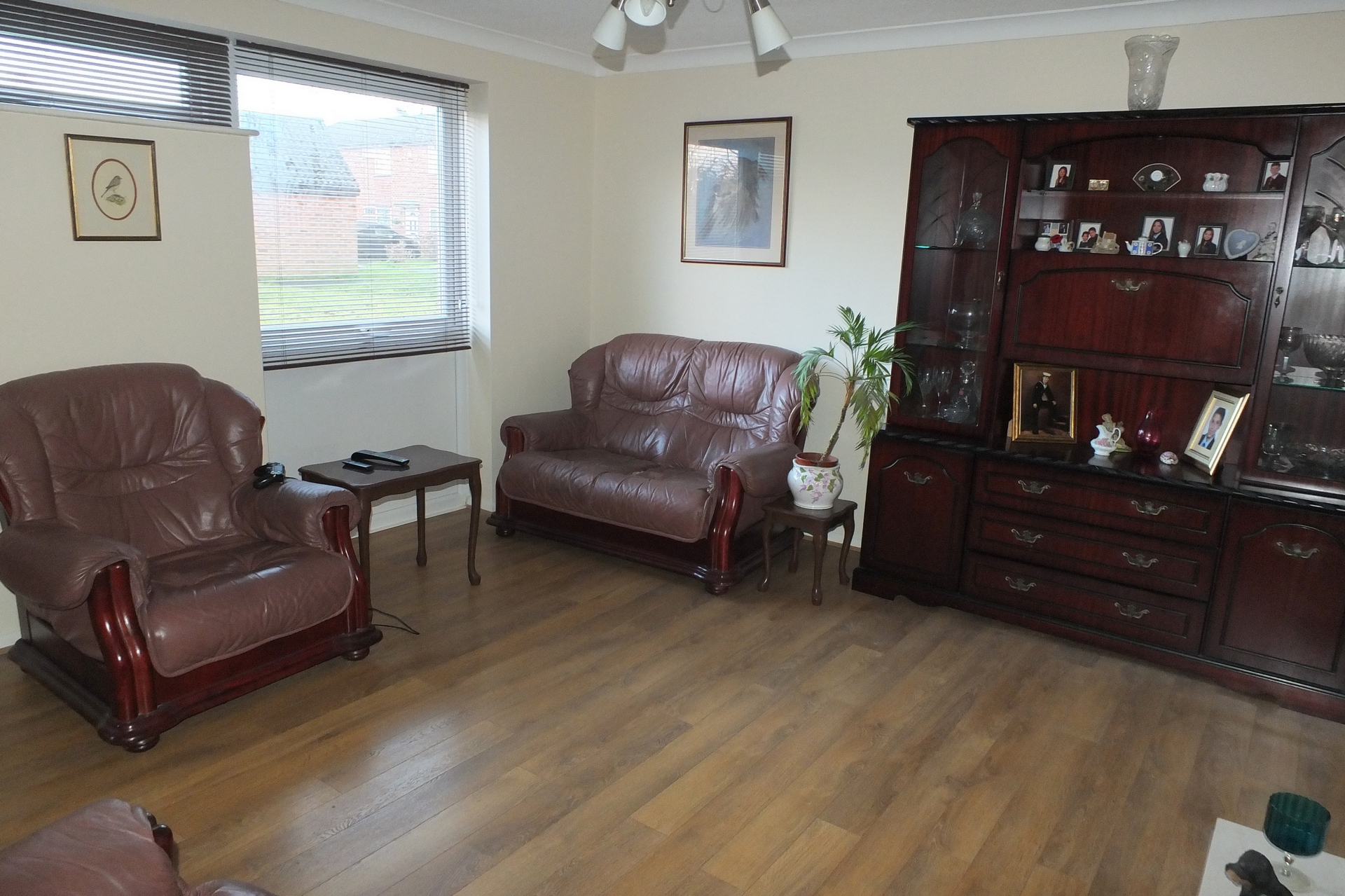 Property For Sale Priory Way, Haywards Heath, RH16 3 Bedroom House