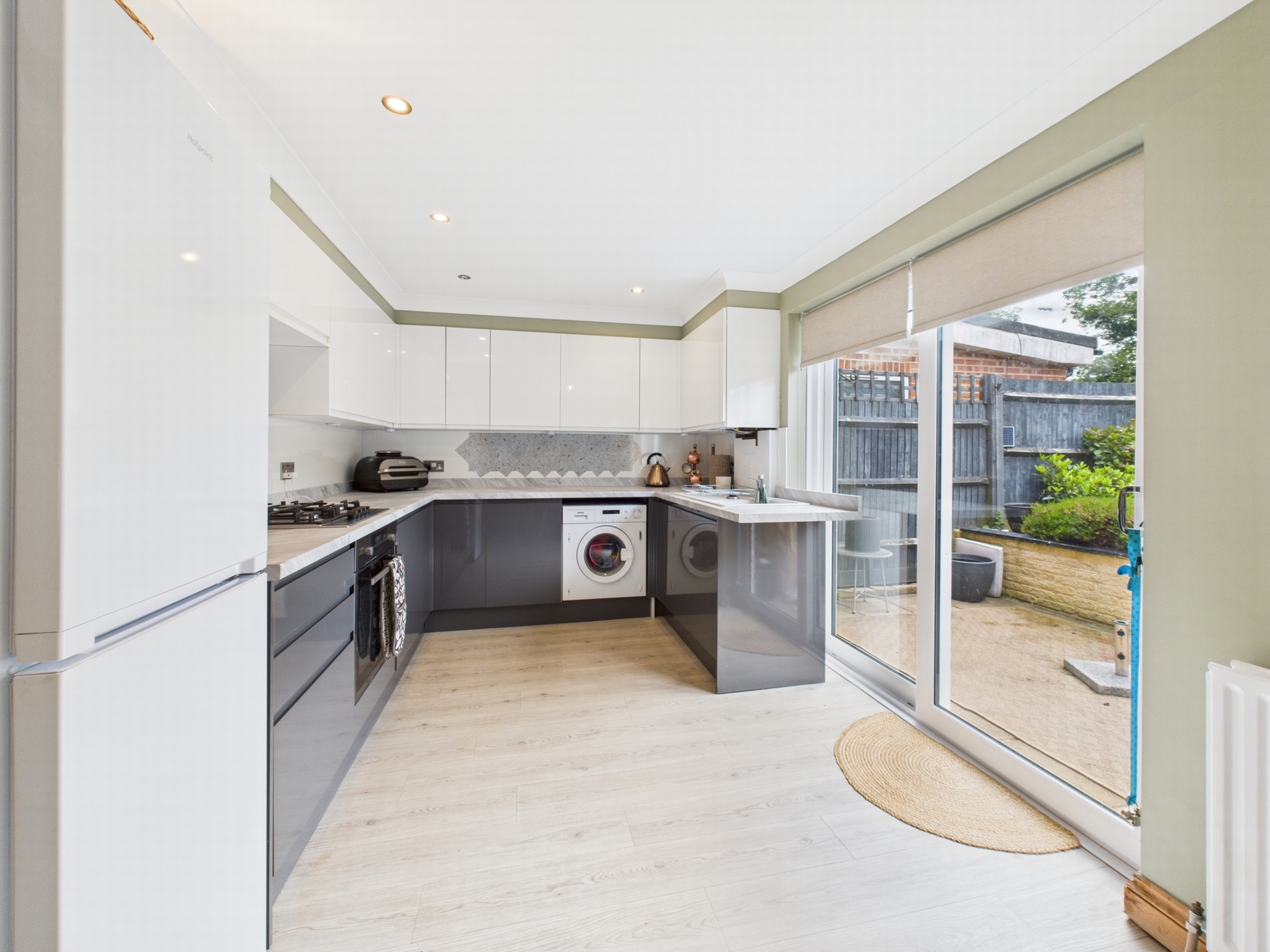 14 kitchen 4