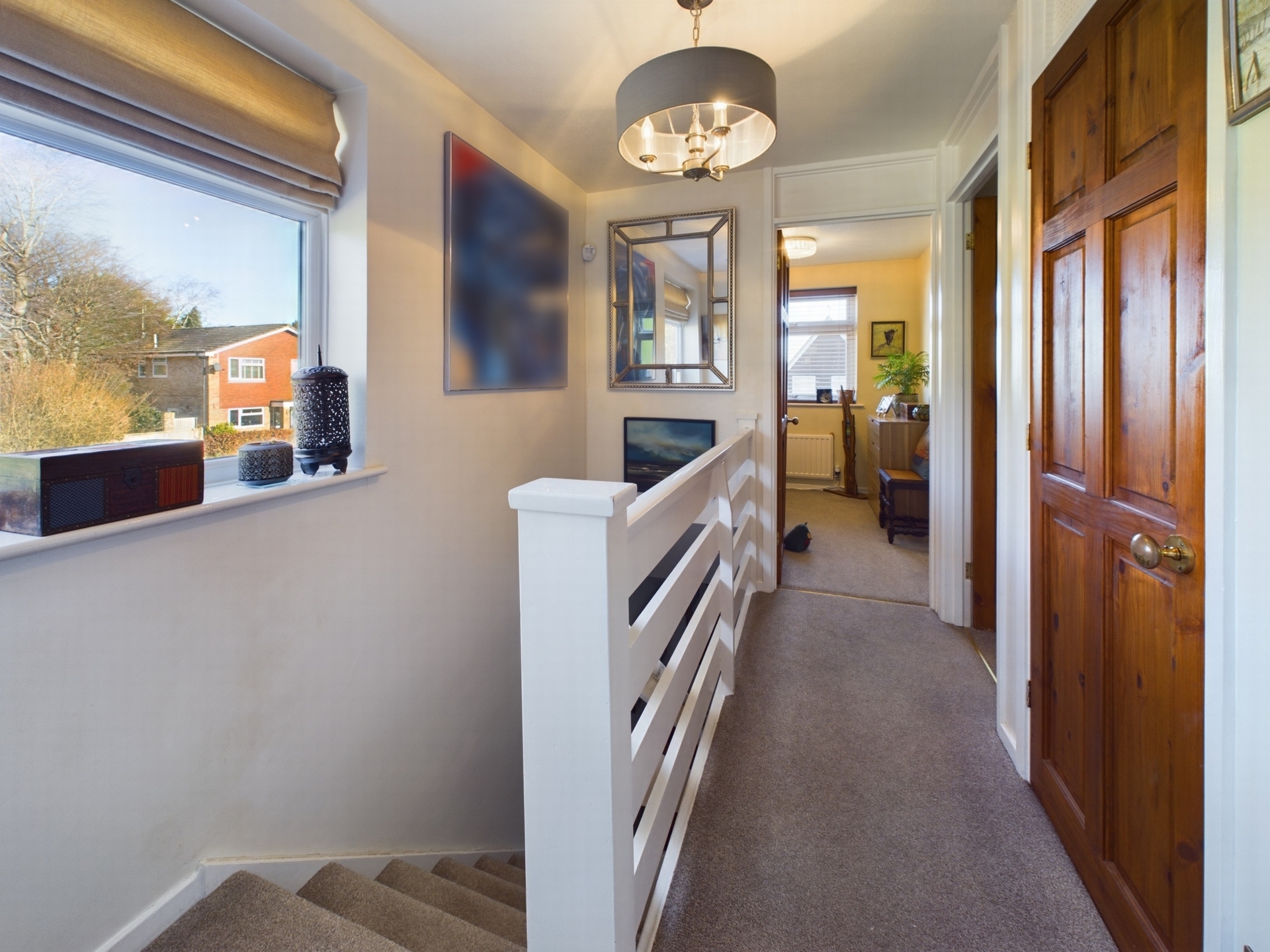 Property For Sale Ashdown Close, Haywards Heath, RH16 3 Bedroom House