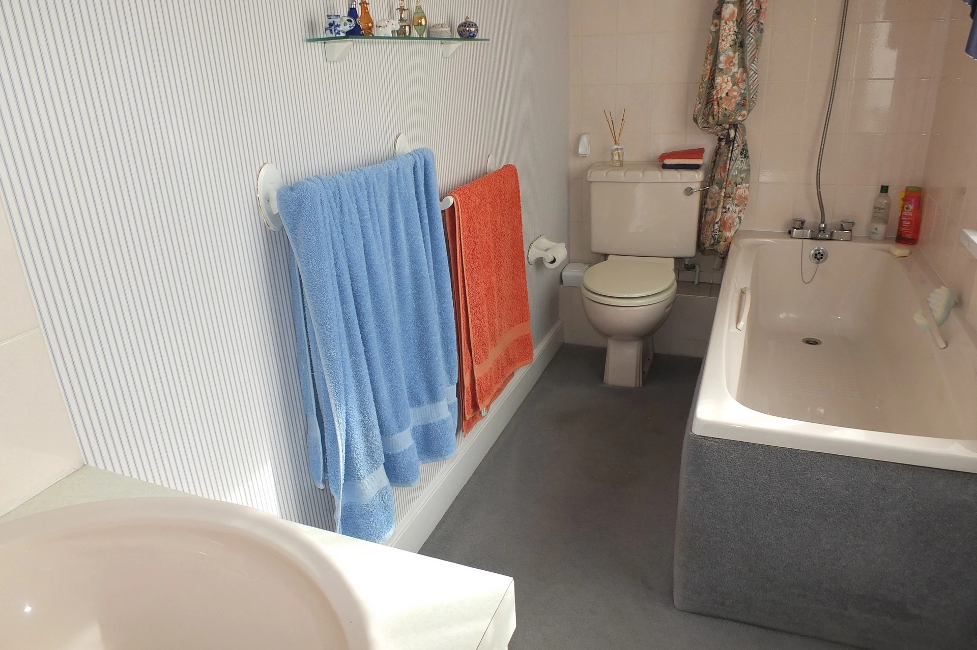 Photo 10