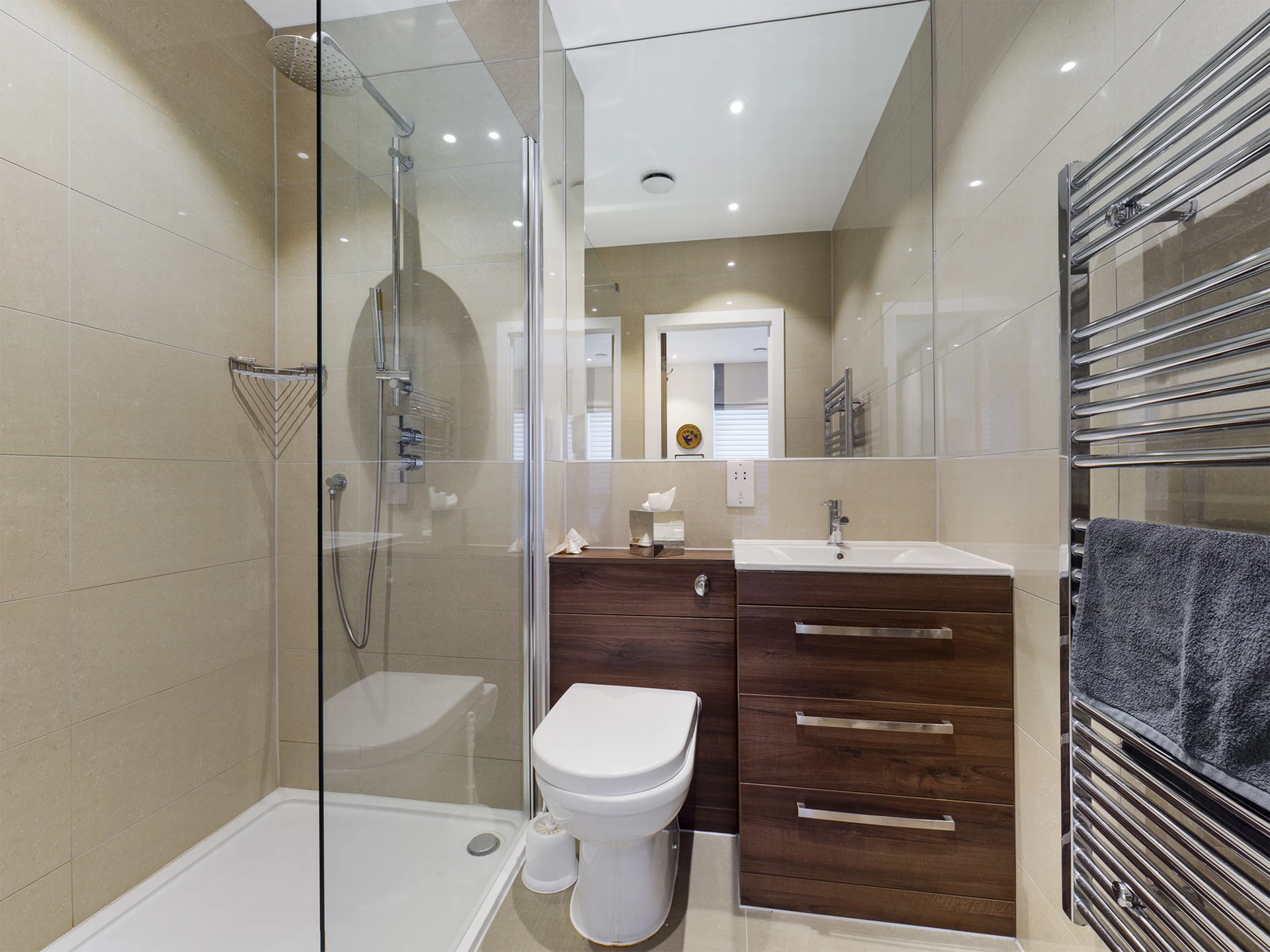 En Suite Shower