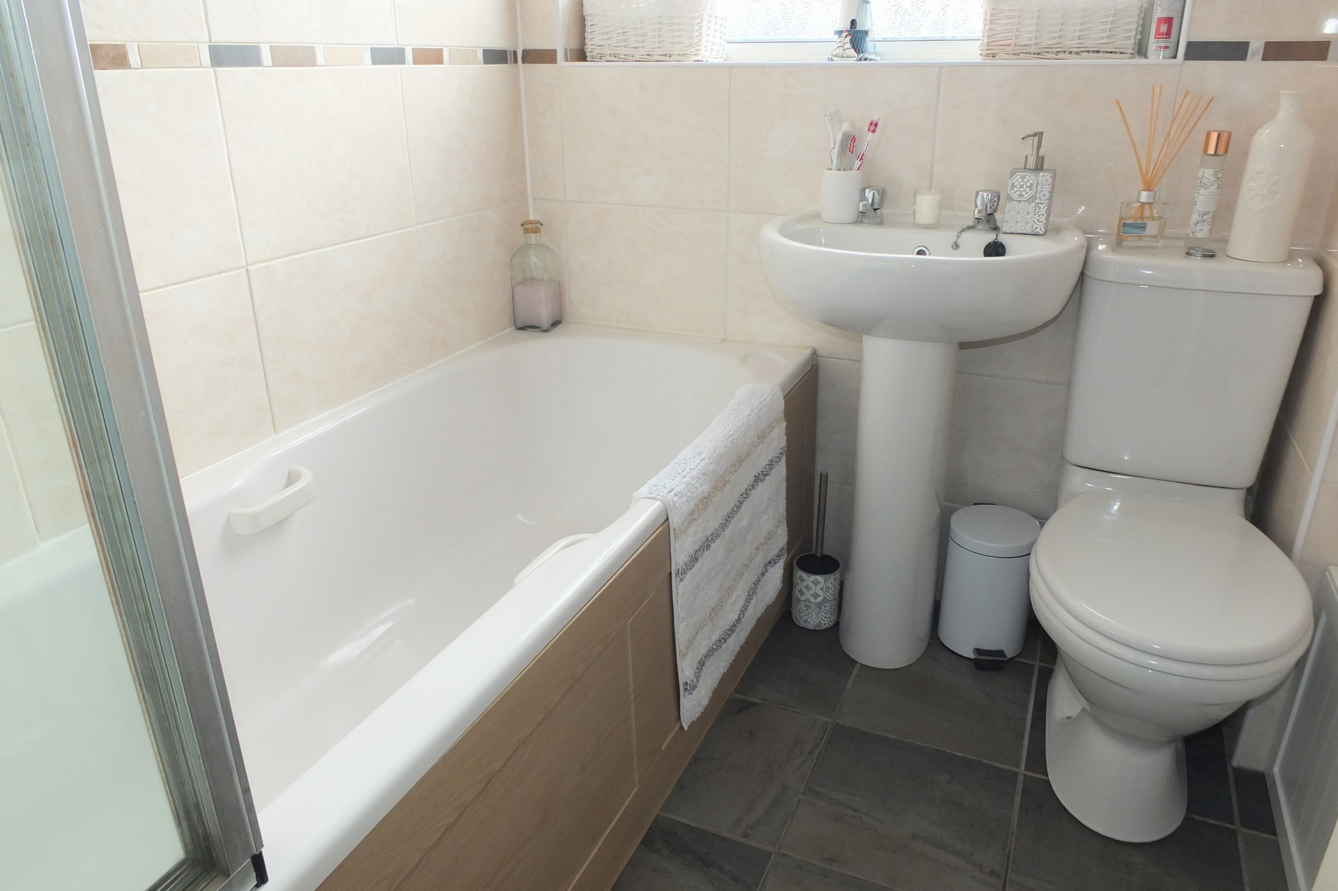 Property For Sale Larch Way, Haywards Heath, RH16 1 Bedroom House Semi through Mark Revill & Co