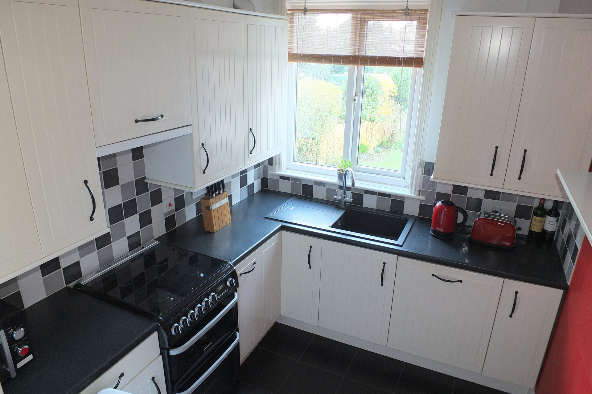Property For Sale College Road, Haywards Heath, RH16 4 Bedroom House
