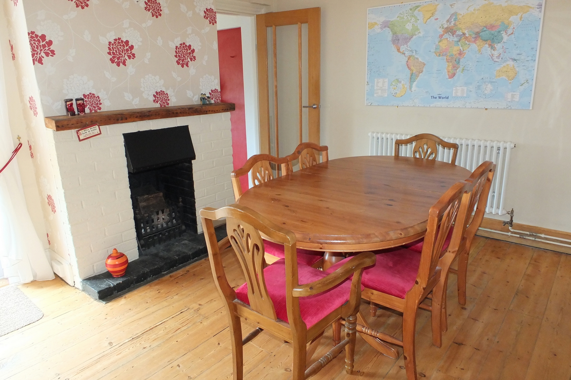 Property For Sale College Road, Haywards Heath, RH16 4 Bedroom House