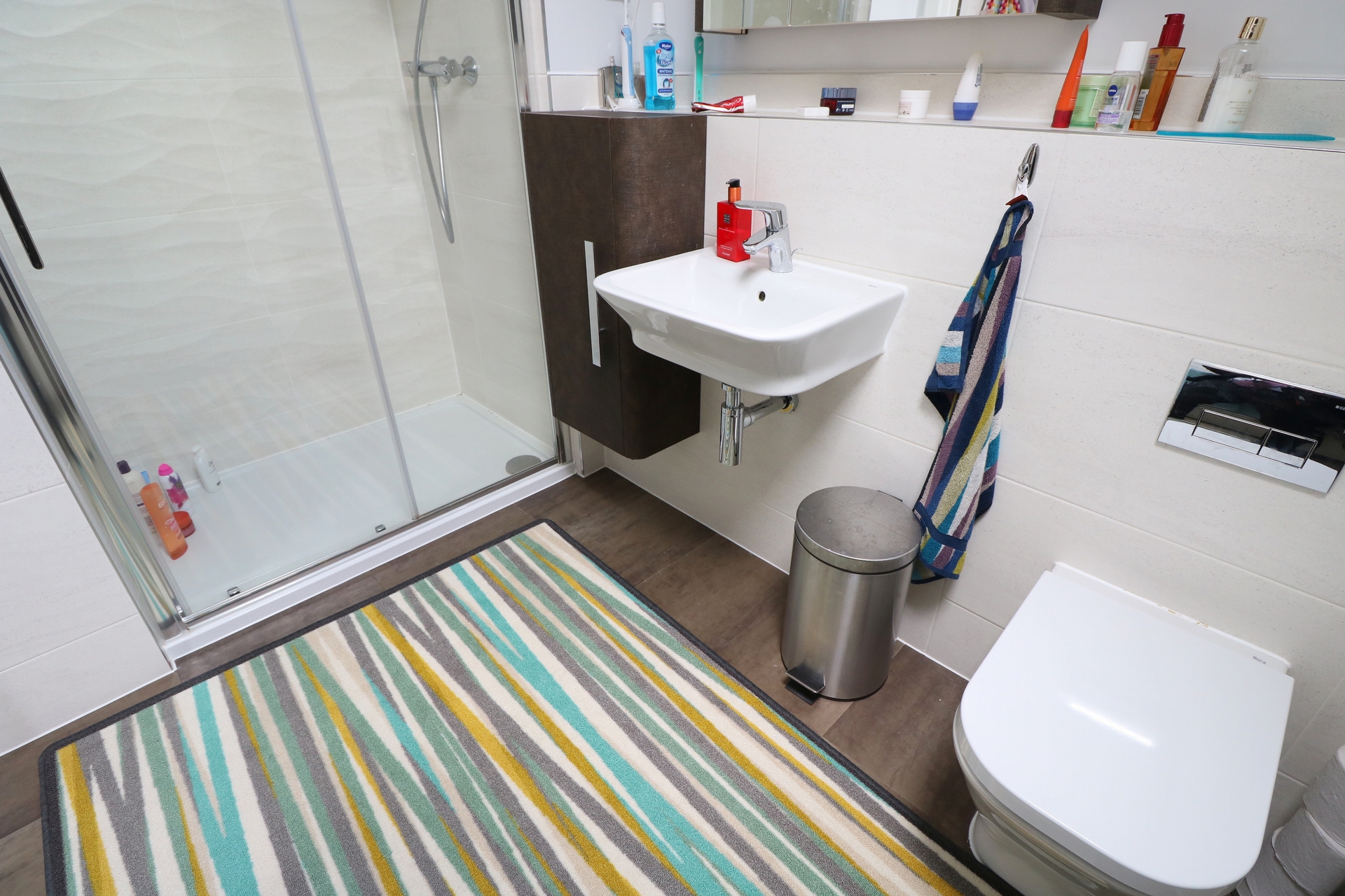 Property For Sale Renfields, Bolnore Village, Haywards Heath, RH16 4