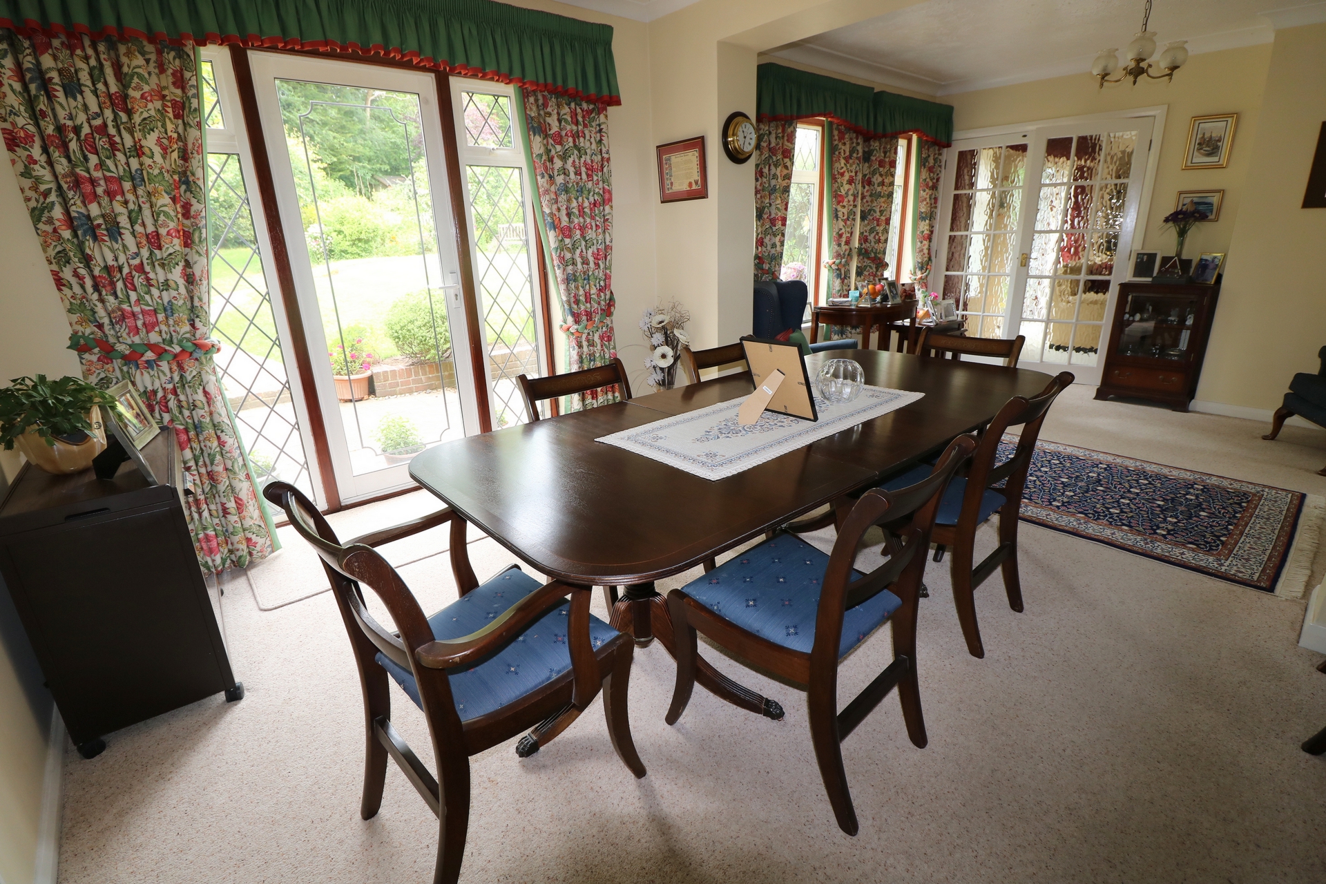 Property For Sale Lucastes Lane, Haywards Heath, RH16 4 Bedroom House