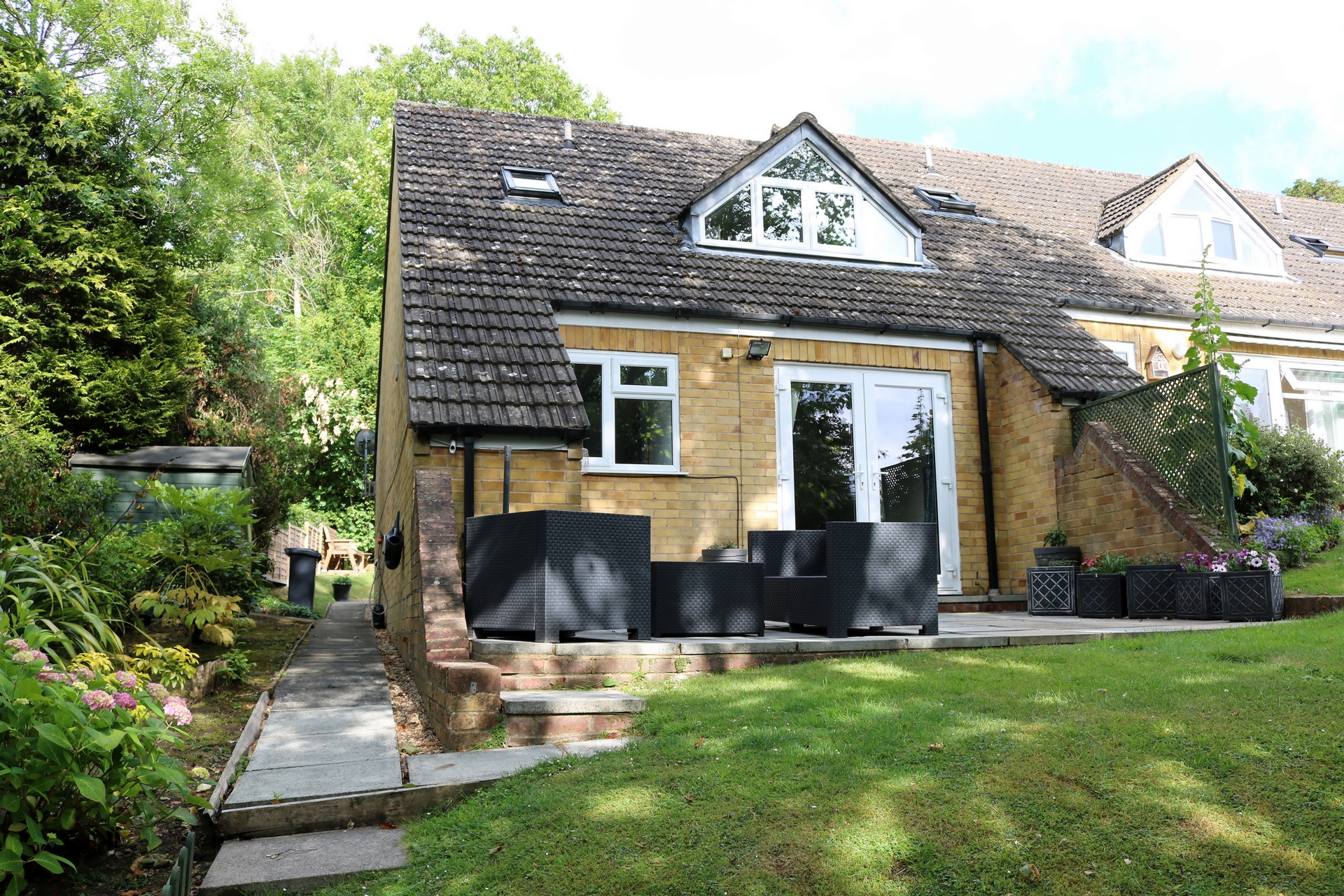 Property For Sale Tower House Close, Cuckfield, RH17 2 Bedroom