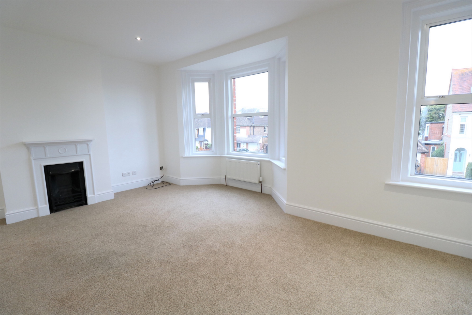 Property For Sale Haywards Road, Haywards Heath, RH16 4 Bedroom House