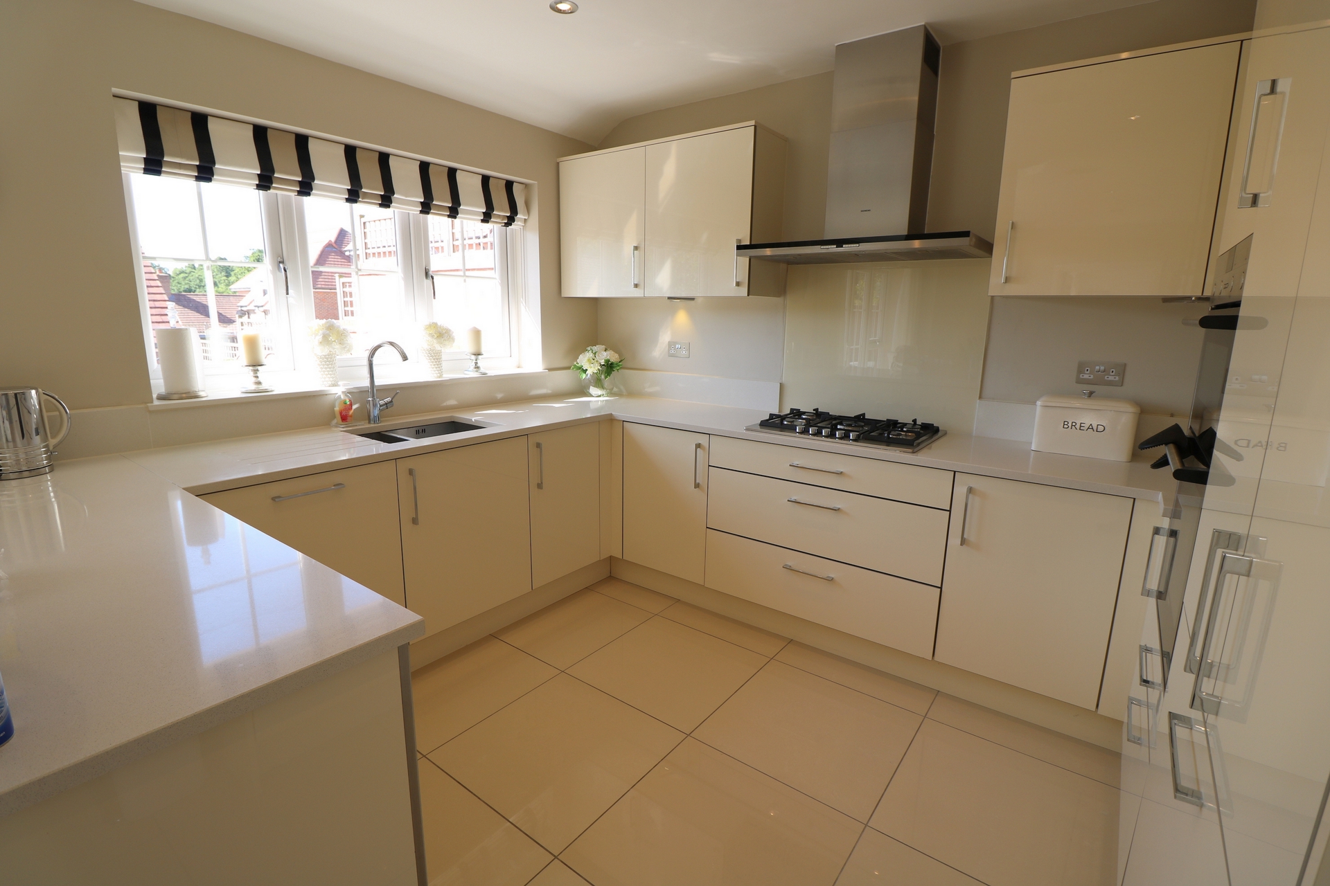 Property For Sale Shire Lane, Haywards Heath, RH16 5 Bedroom House