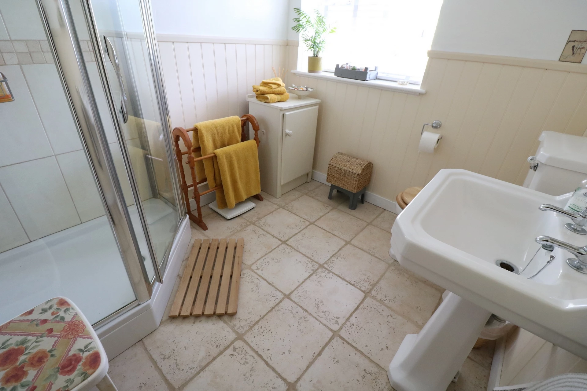 Bathroom 2