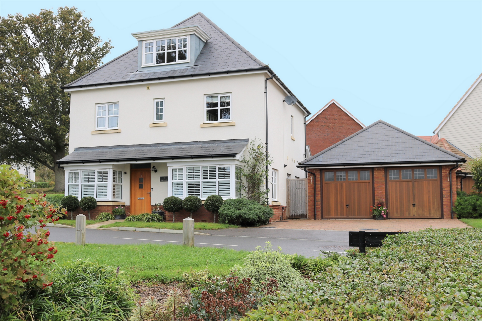 Property For Sale Old House Lane, Haywards Heath, RH16 5 Bedroom