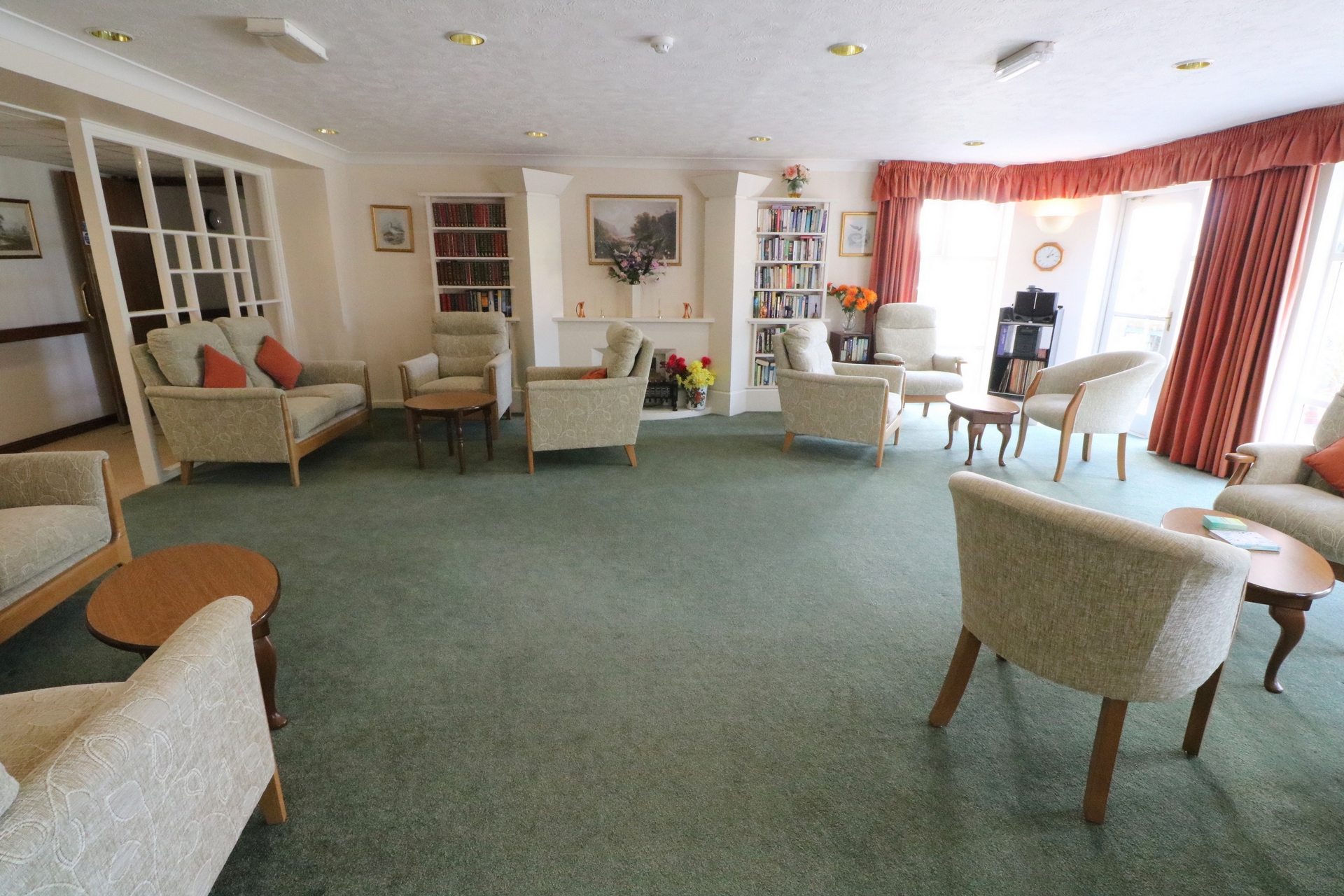 Property For Sale Church Road, Haywards Heath, RH16 1 Bedroom