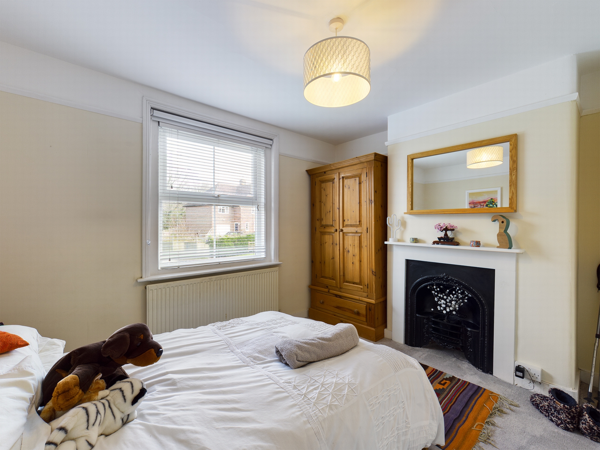 Property For Sale Brainsmead, Cuckfield, RH17 3 Bedroom House Semi