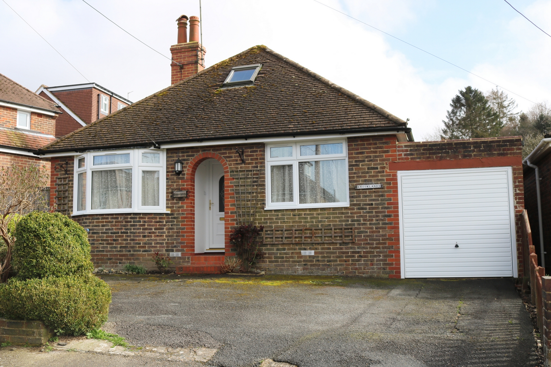Property For Sale Lowfield Road, Haywards Heath, RH16 2 Bedroom