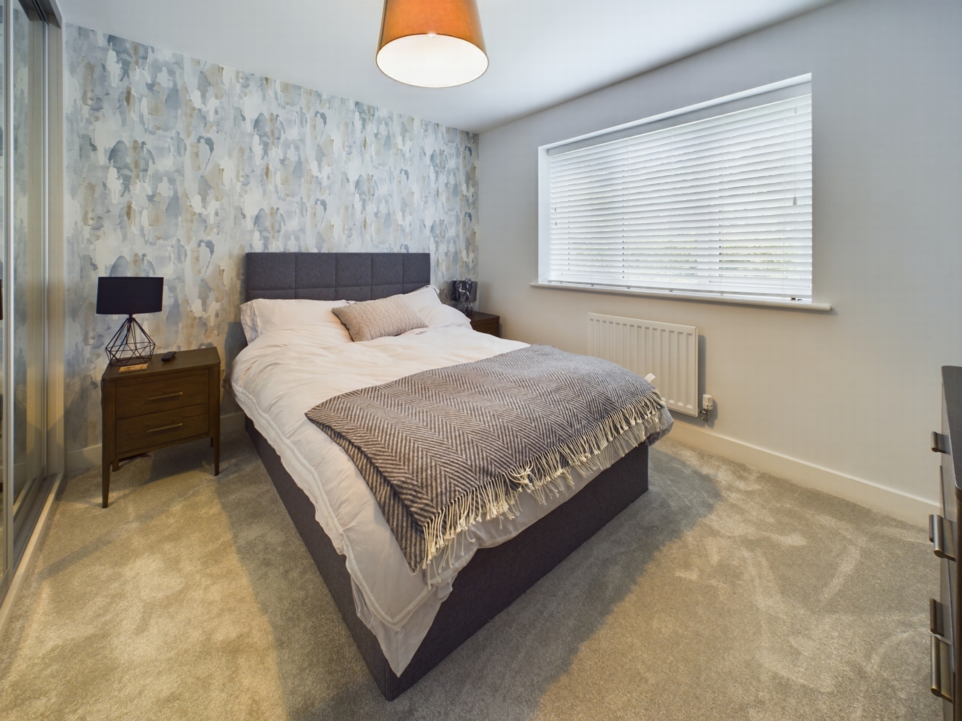 Property For Sale Gatesmead, Haywards Heath, RH16 4 Bedroom House