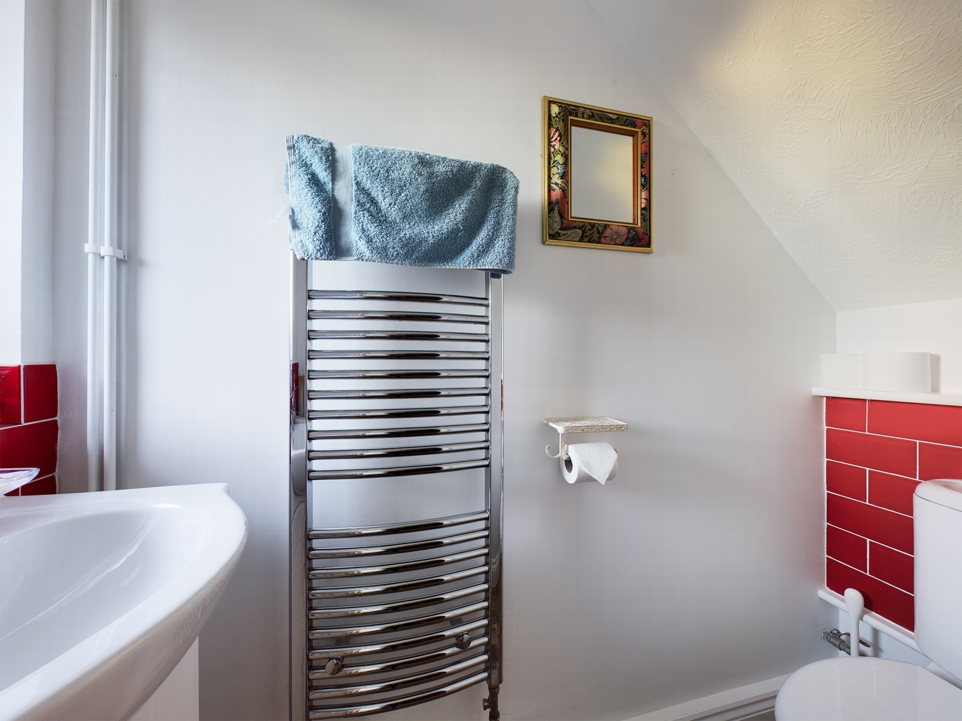 Property For Sale Howard Avenue, Burgess Hill, RH15 4 Bedroom House