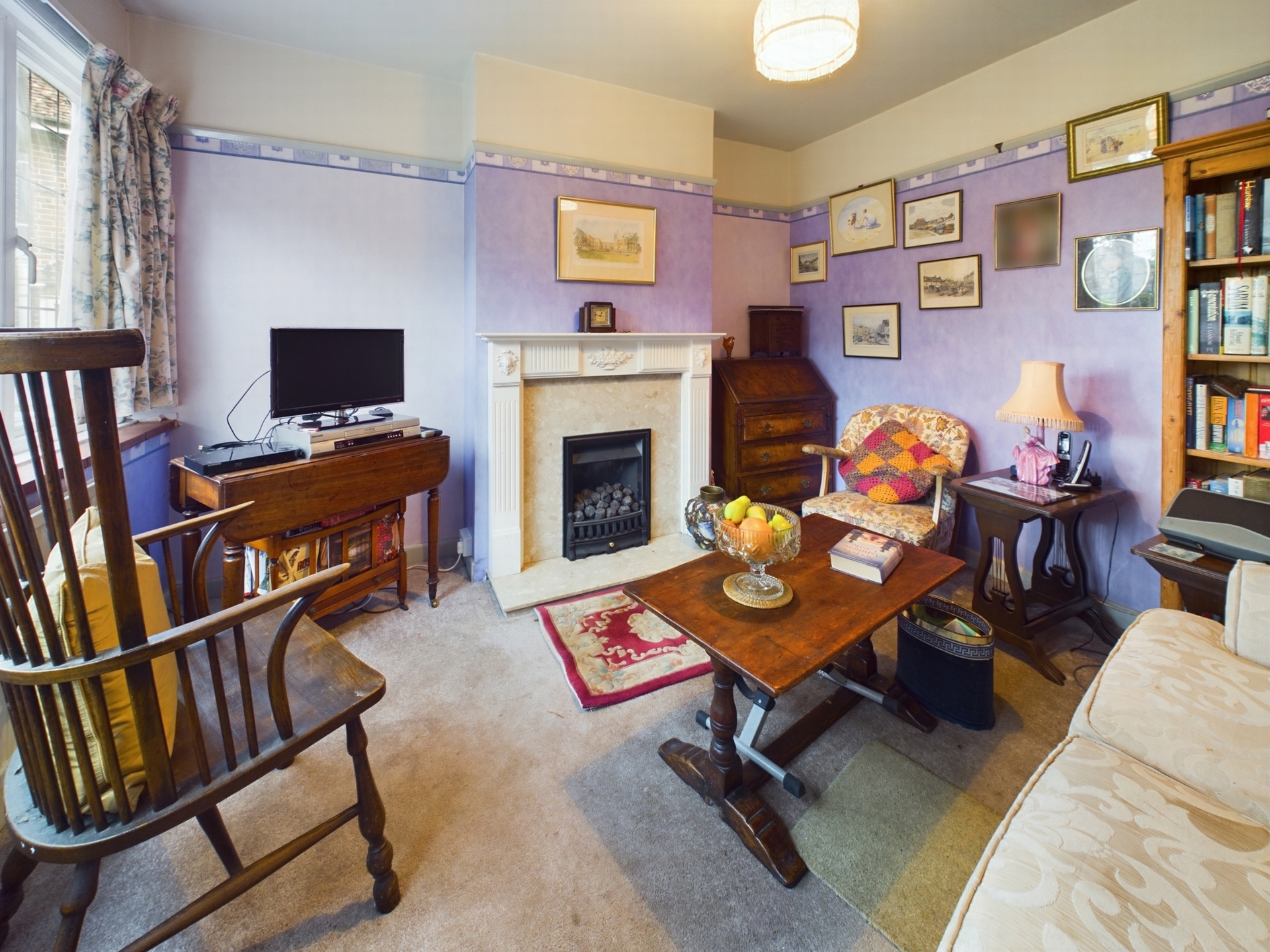 Property For Sale Edward Road, Haywards Heath, RH16 3 Bedroom House