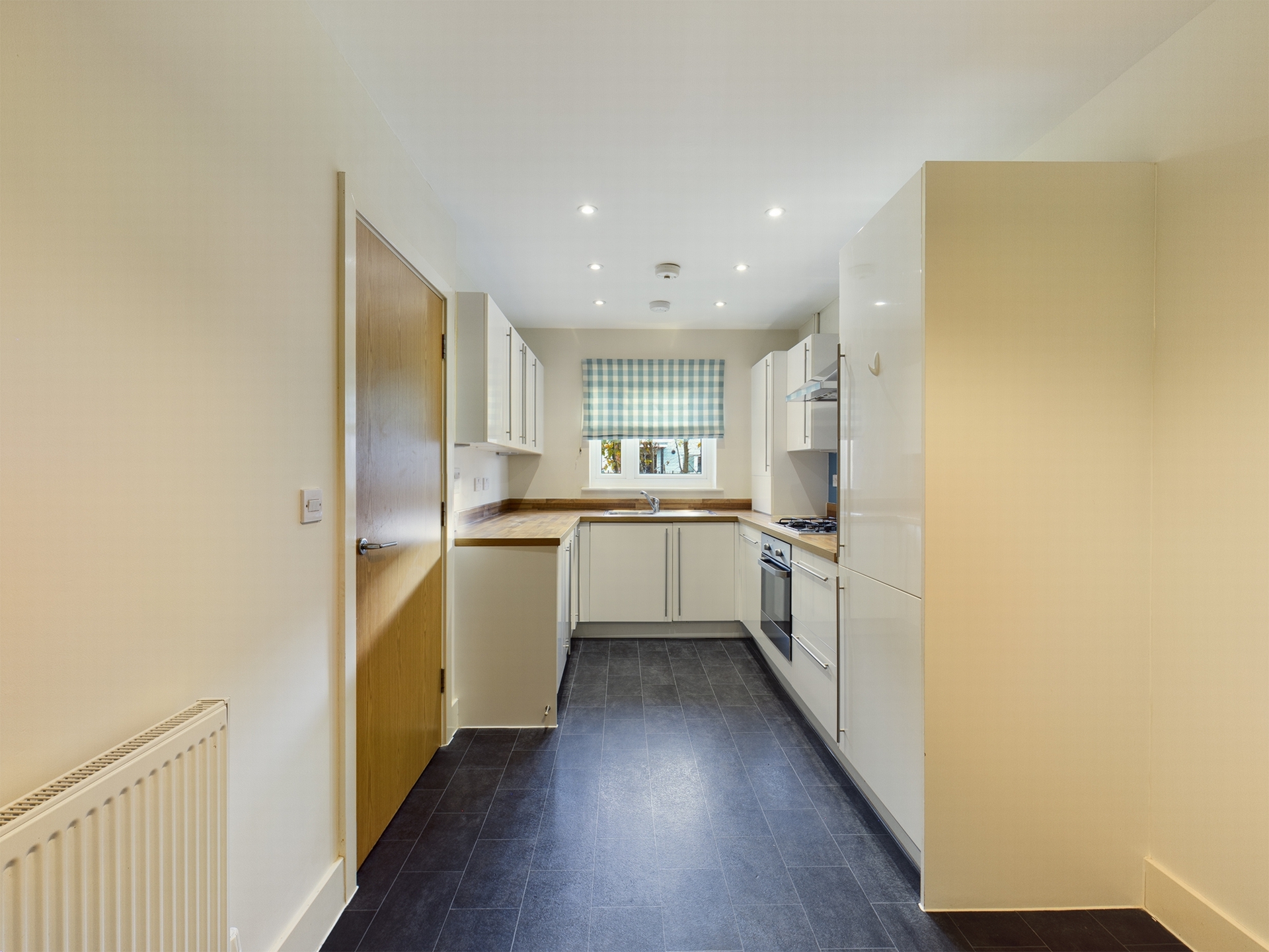 Property For Sale Lexington Drive, Haywards Heath, RH16 2 Bedroom