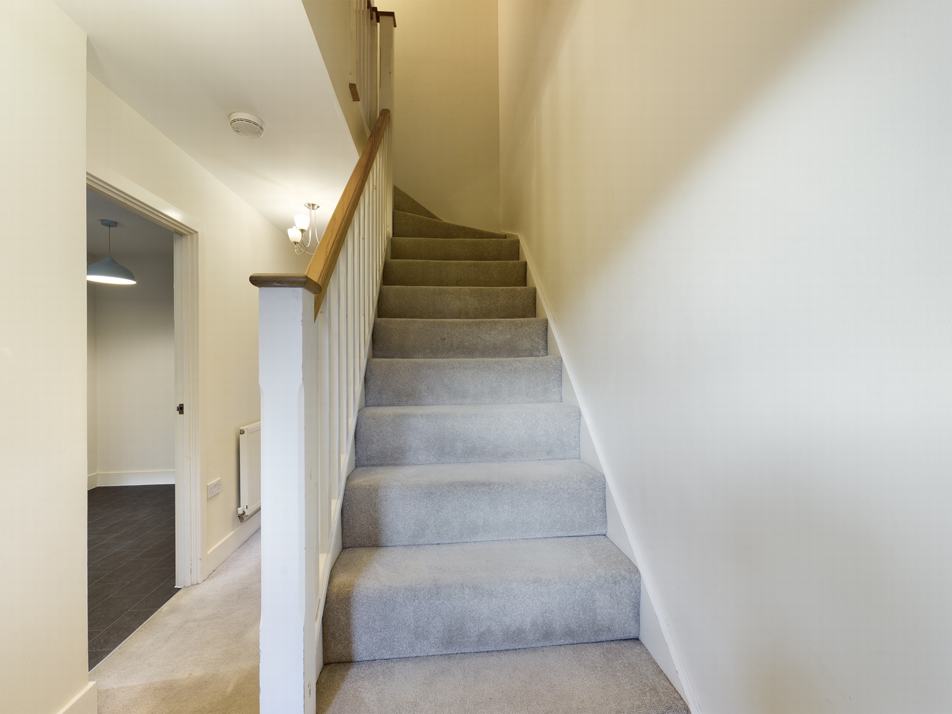 Property For Sale Lexington Drive, Haywards Heath, RH16 2 Bedroom