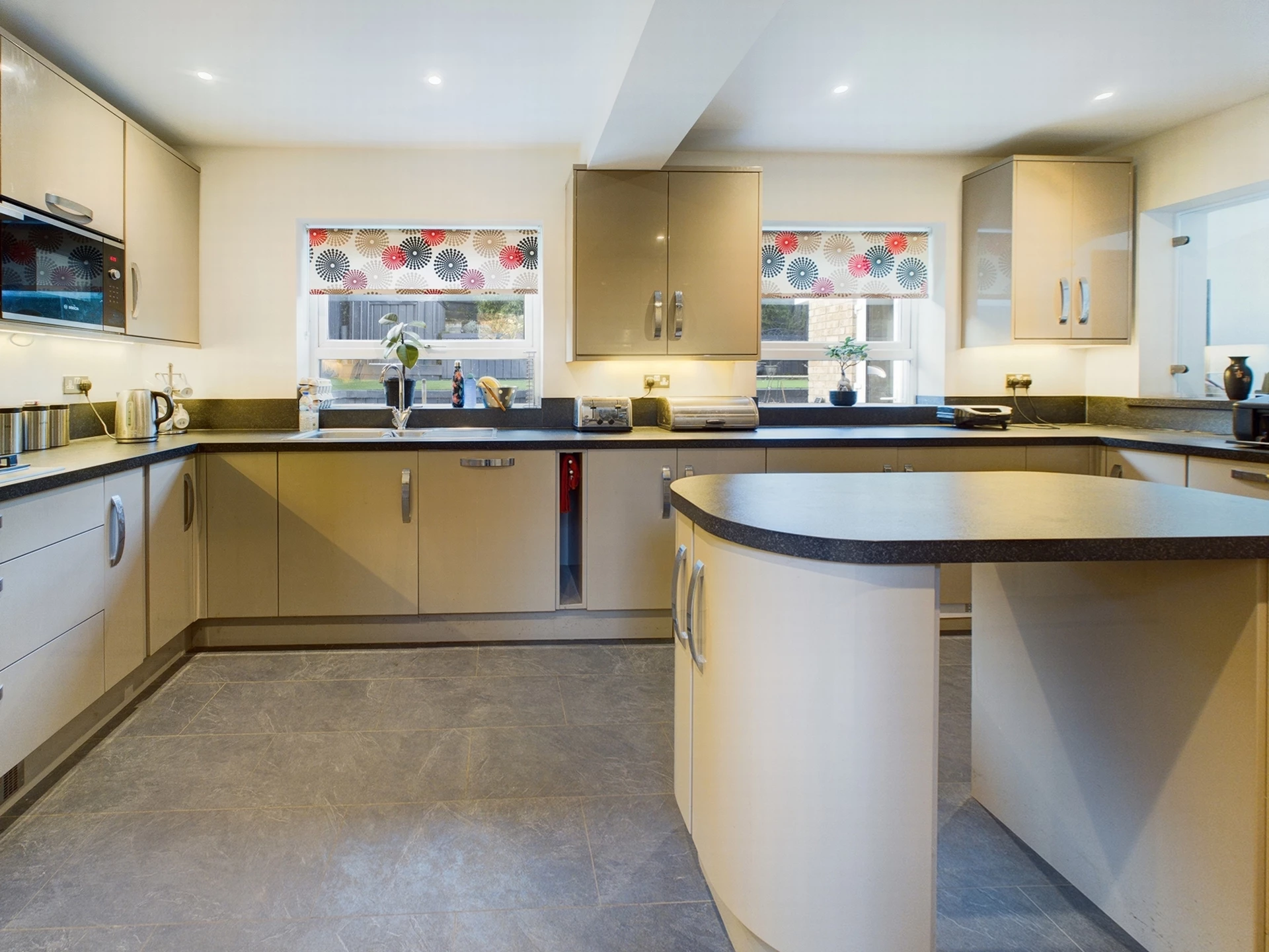 Kitchen/Brkfst Rm