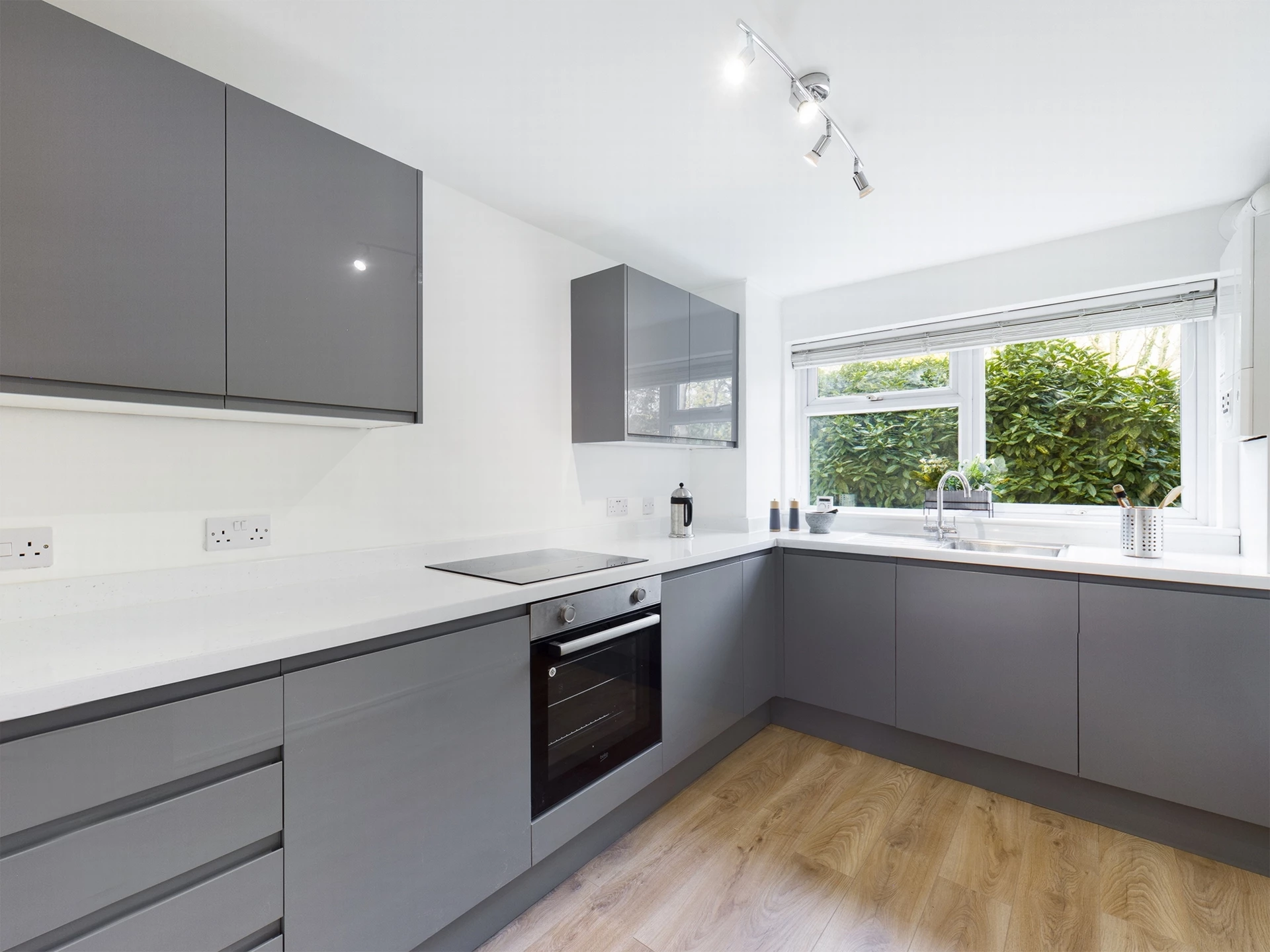 Kitchen/Breakfast Rm