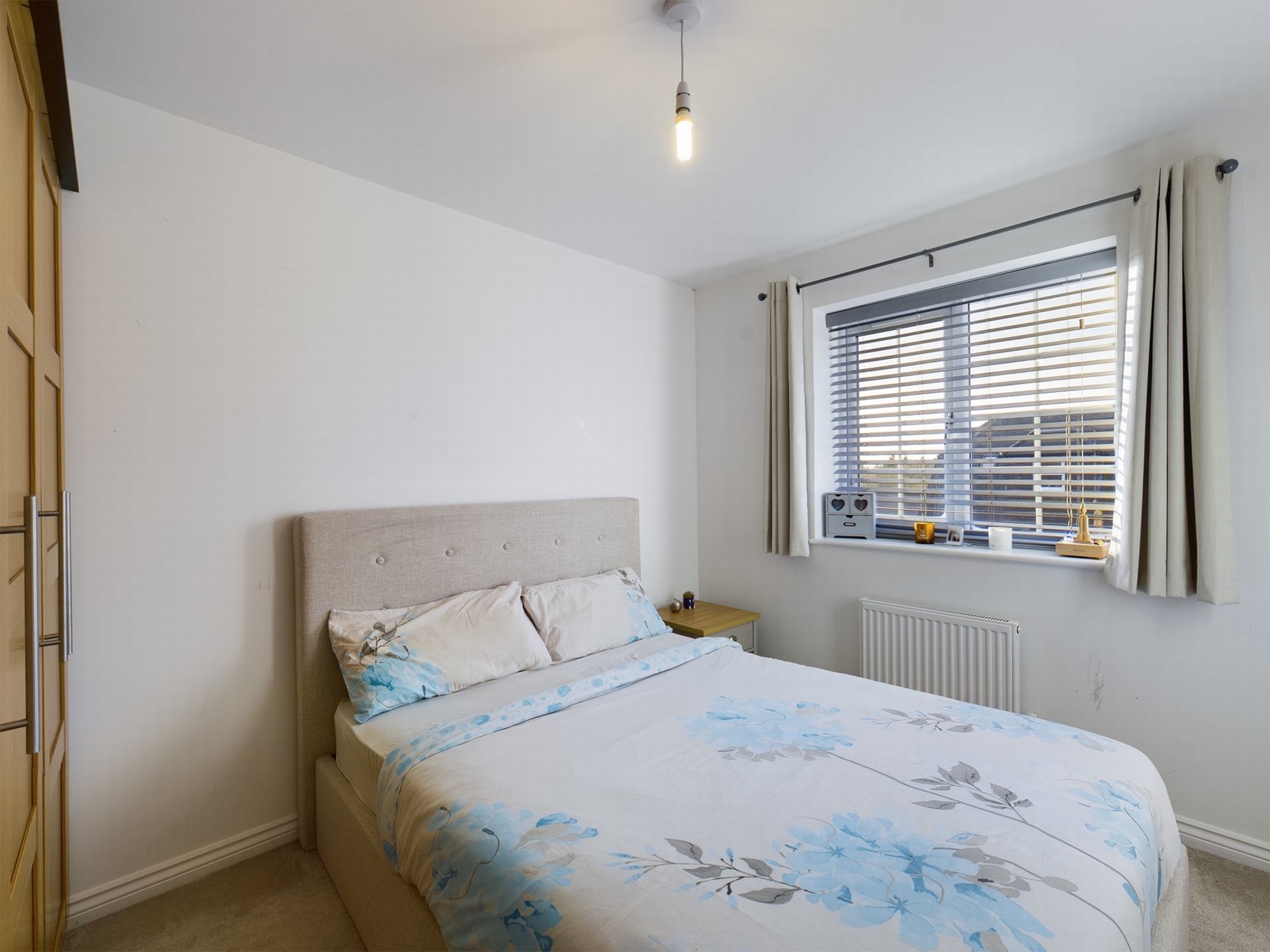 Property For Sale Hazel Grove Walk, Haywards Heath, RH17 3 Bedroom