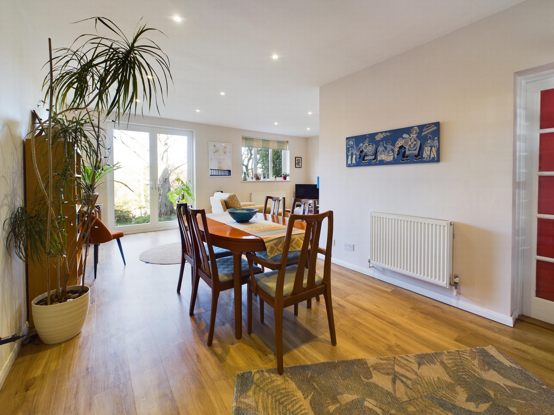 Property For Sale Orchard Way, Haywards Heath, RH16 4 Bedroom House